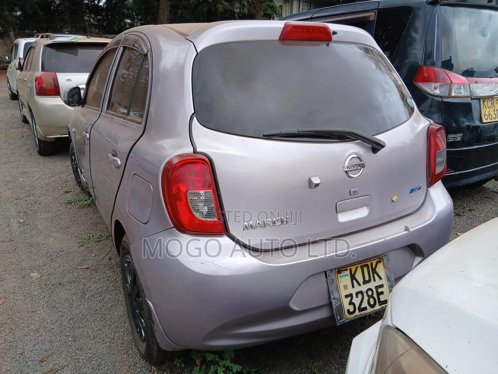 Nissan March 2015 Pink