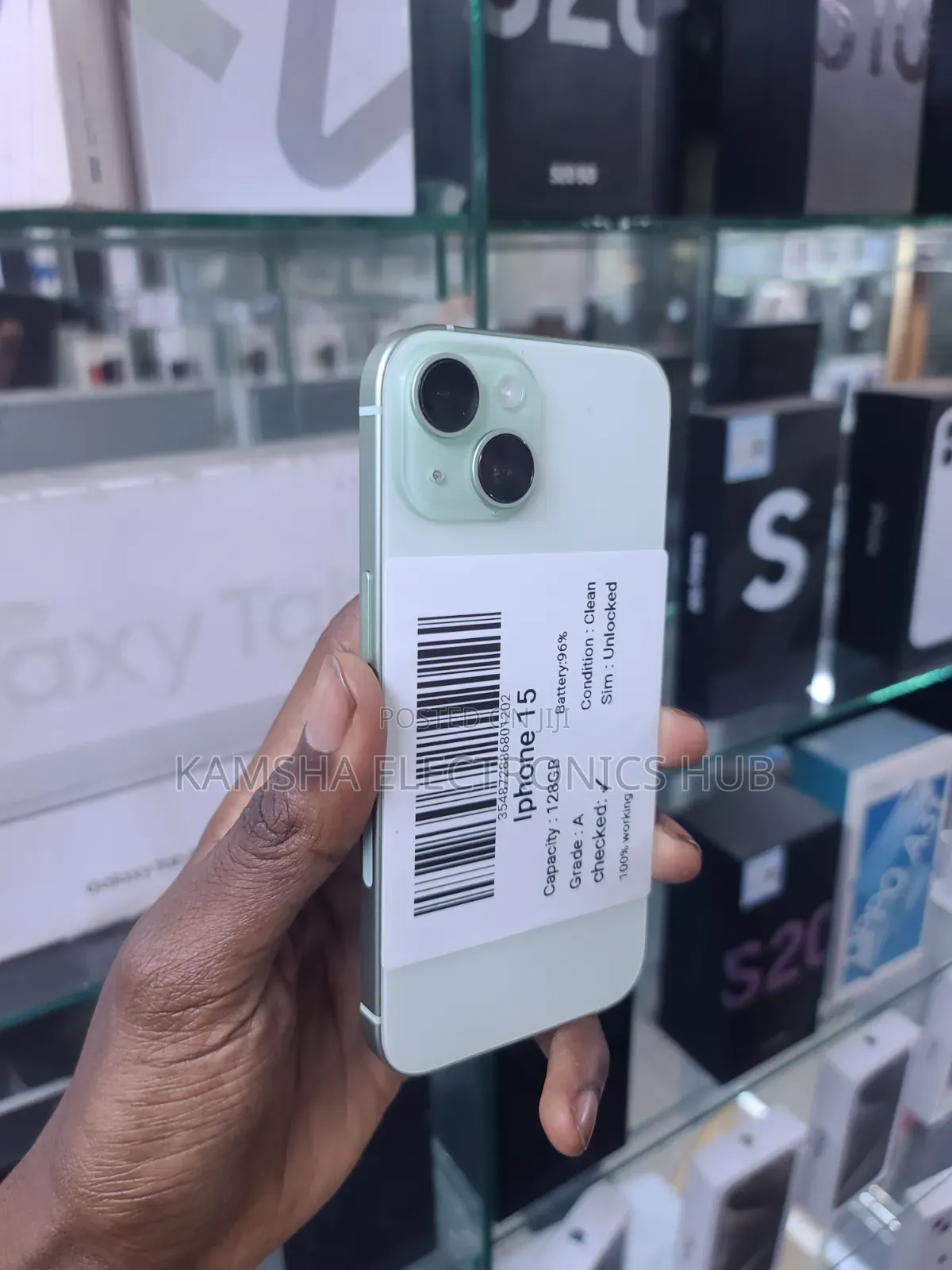 Apple iPhone 15 128 GB Green