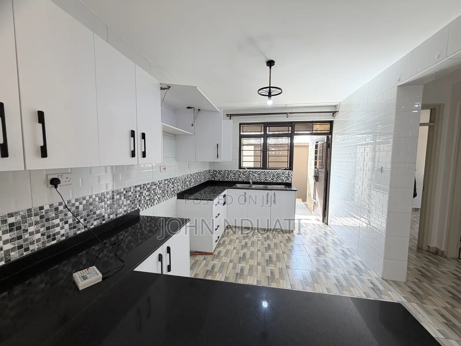 5bdrm Maisonette in Kamakis Greenspot for rent
