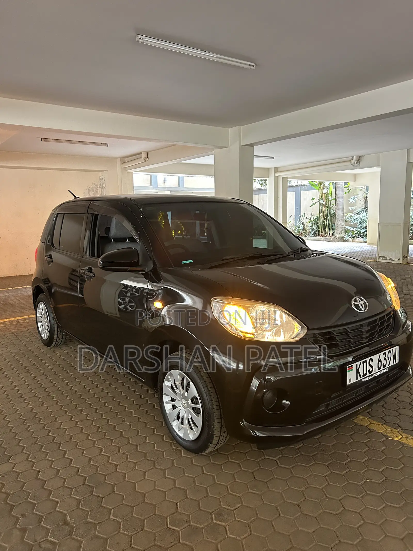 Toyota Passo 1.0 FWD 2018 Black