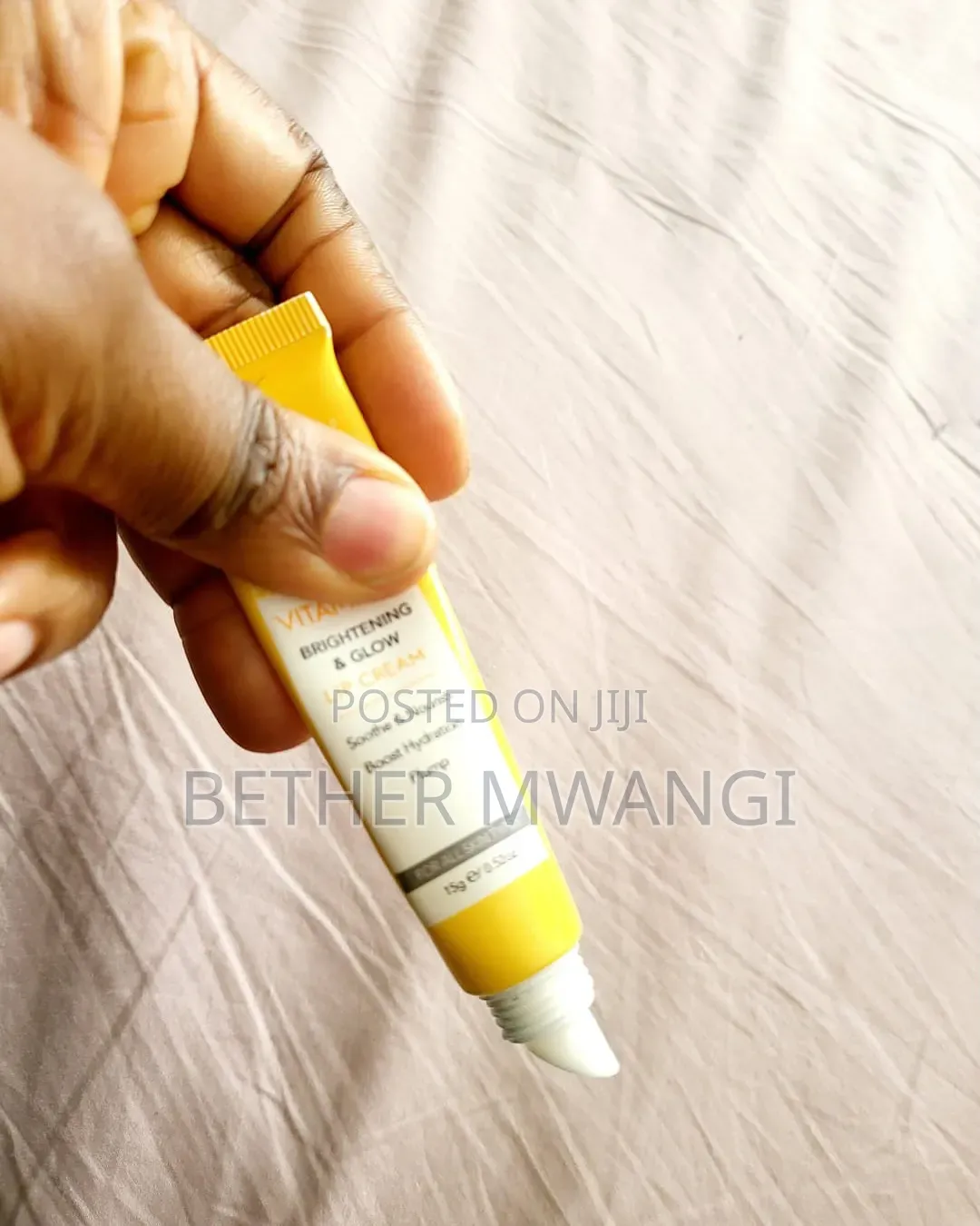 Neutriherbs Vitamin C Brightening & Glow Lip Cream