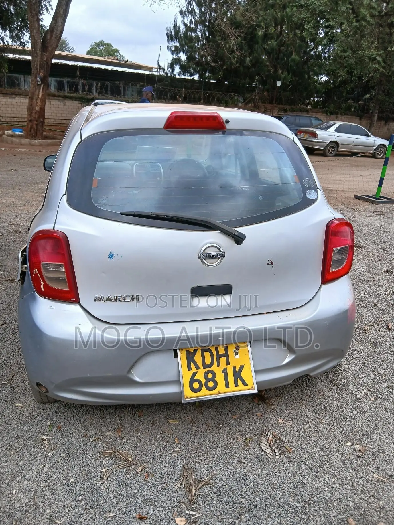 Nissan March 2015 Silver