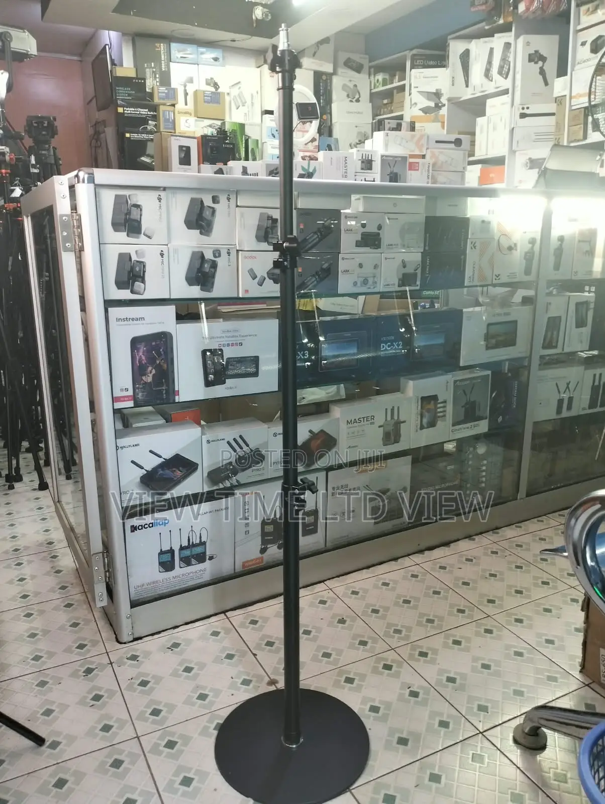 Adjustable Studio Light Stand 1.5m With Round Base