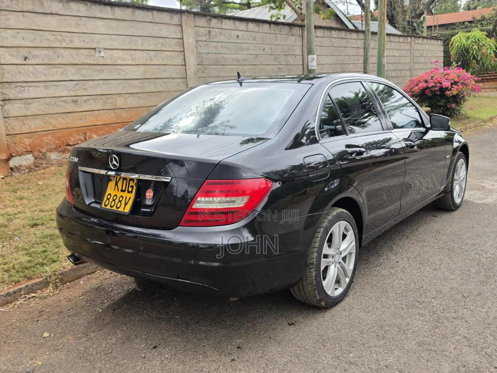 Mercedes-Benz C180 2014 Black