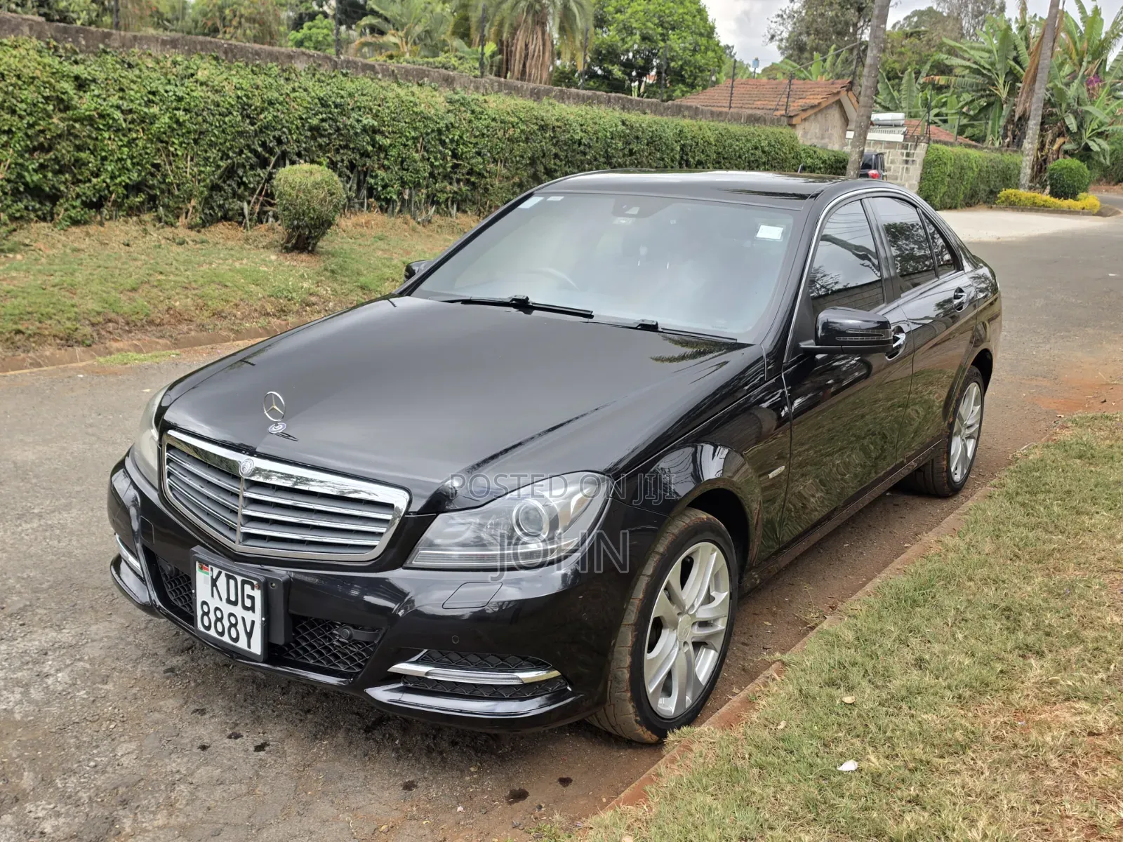 Mercedes-Benz C180 2014 Black