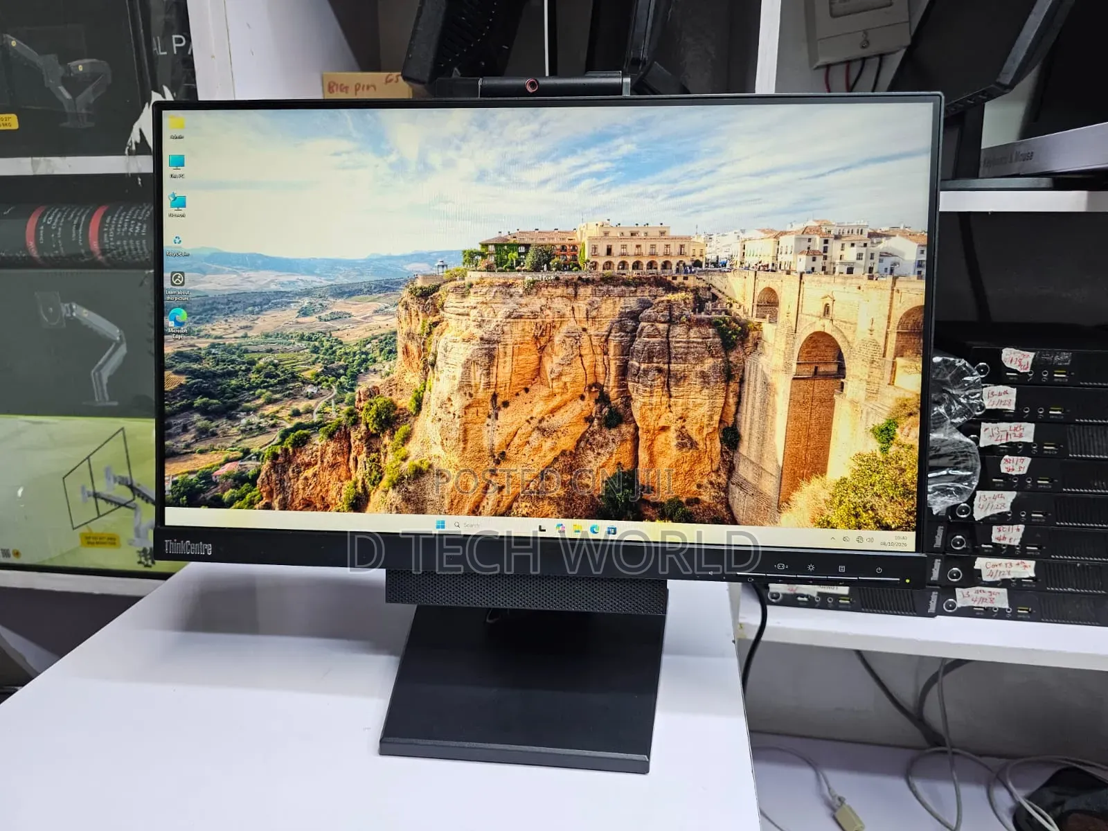 Desktop Computer Lenovo ThinkCentre M93 4GB Intel Core i3 SSD 128GB