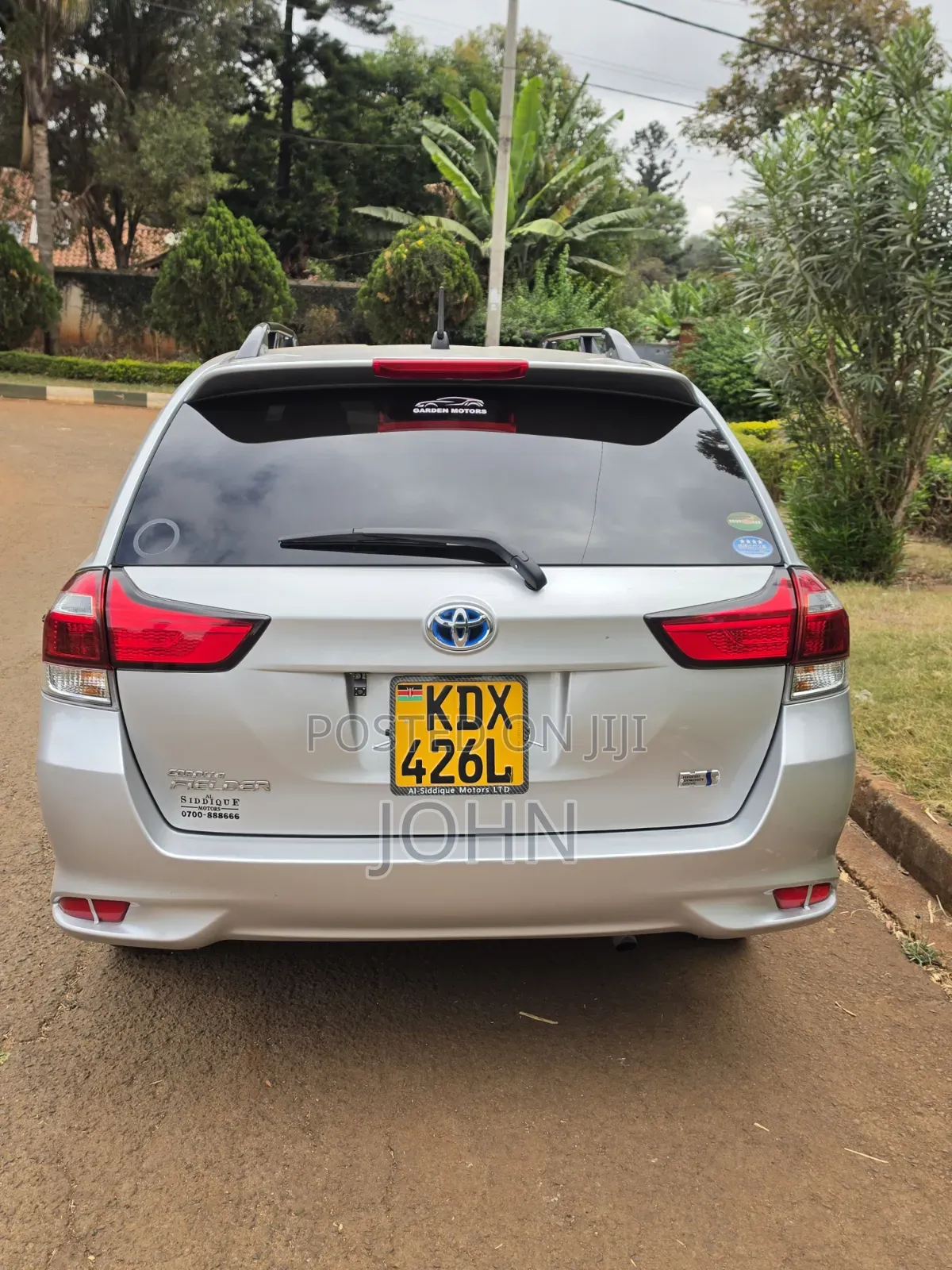 Toyota Corolla Fielder 2017 Silver