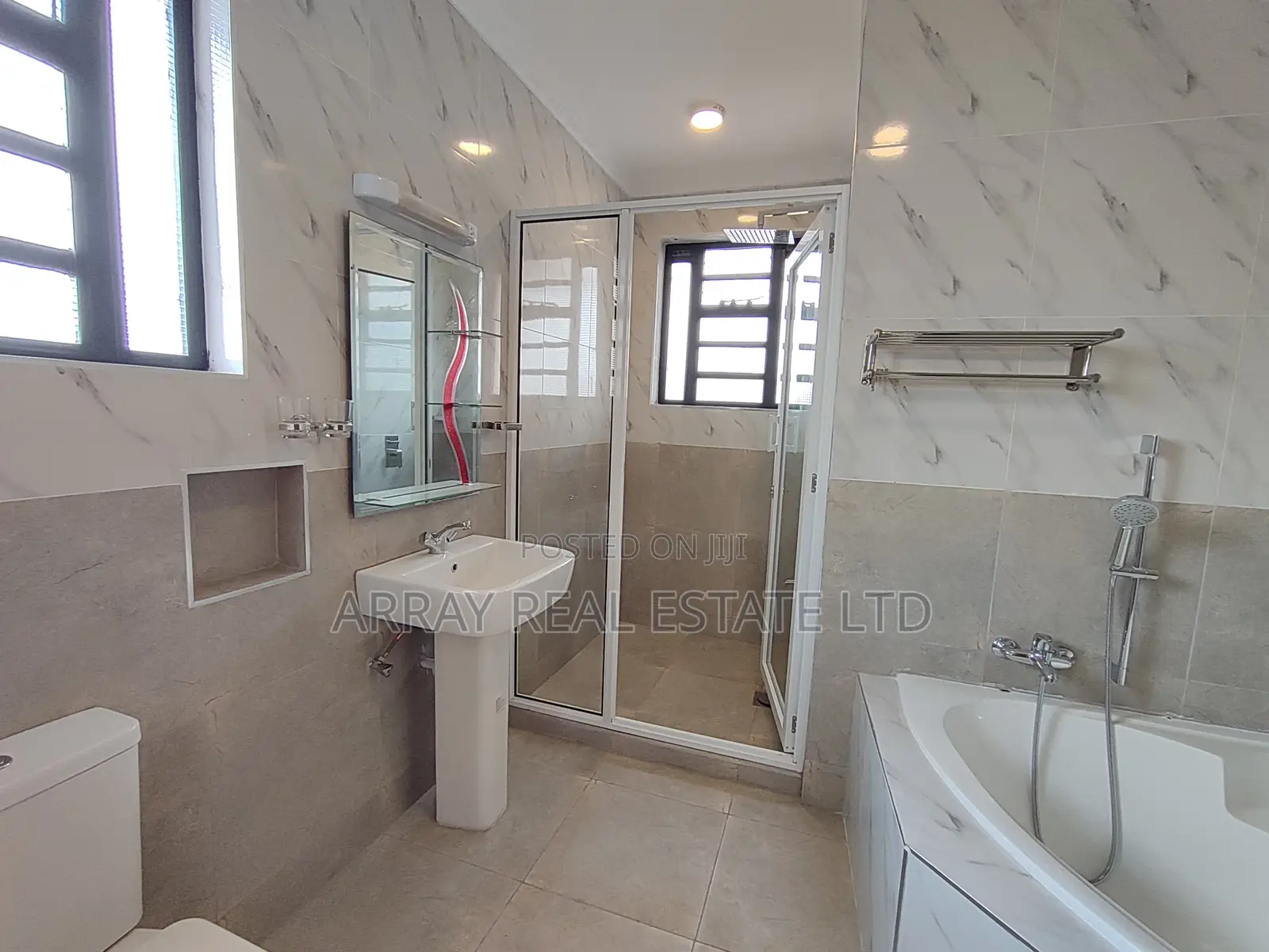 4bdrm Maisonette in Membly Estate for sale