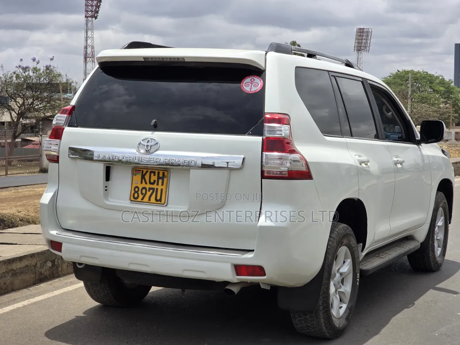 Toyota Land Cruiser Prado 2.7 i 2011 White