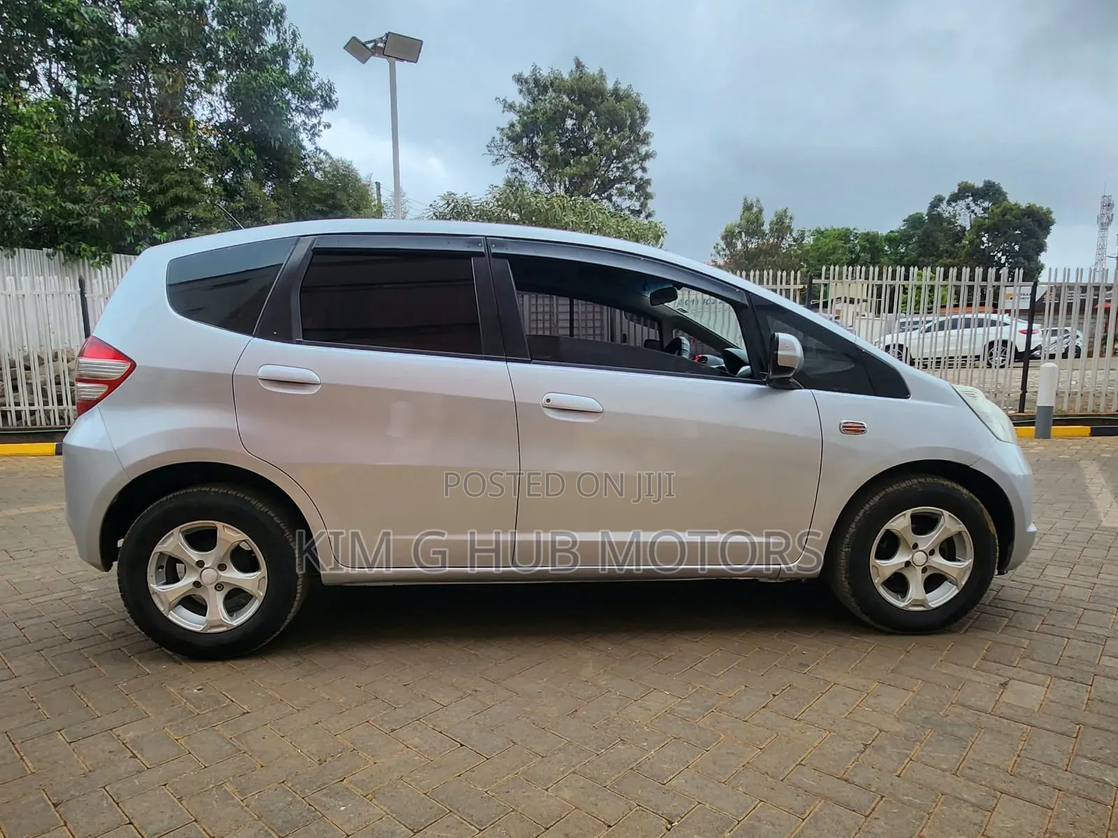 Honda Fit 2010 Silver