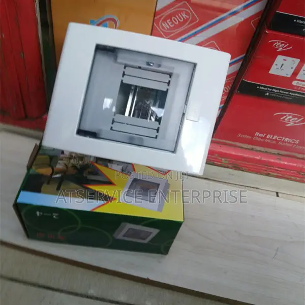 2 Way CONSUMER UNIT BOX Circuit Breaker Distribution