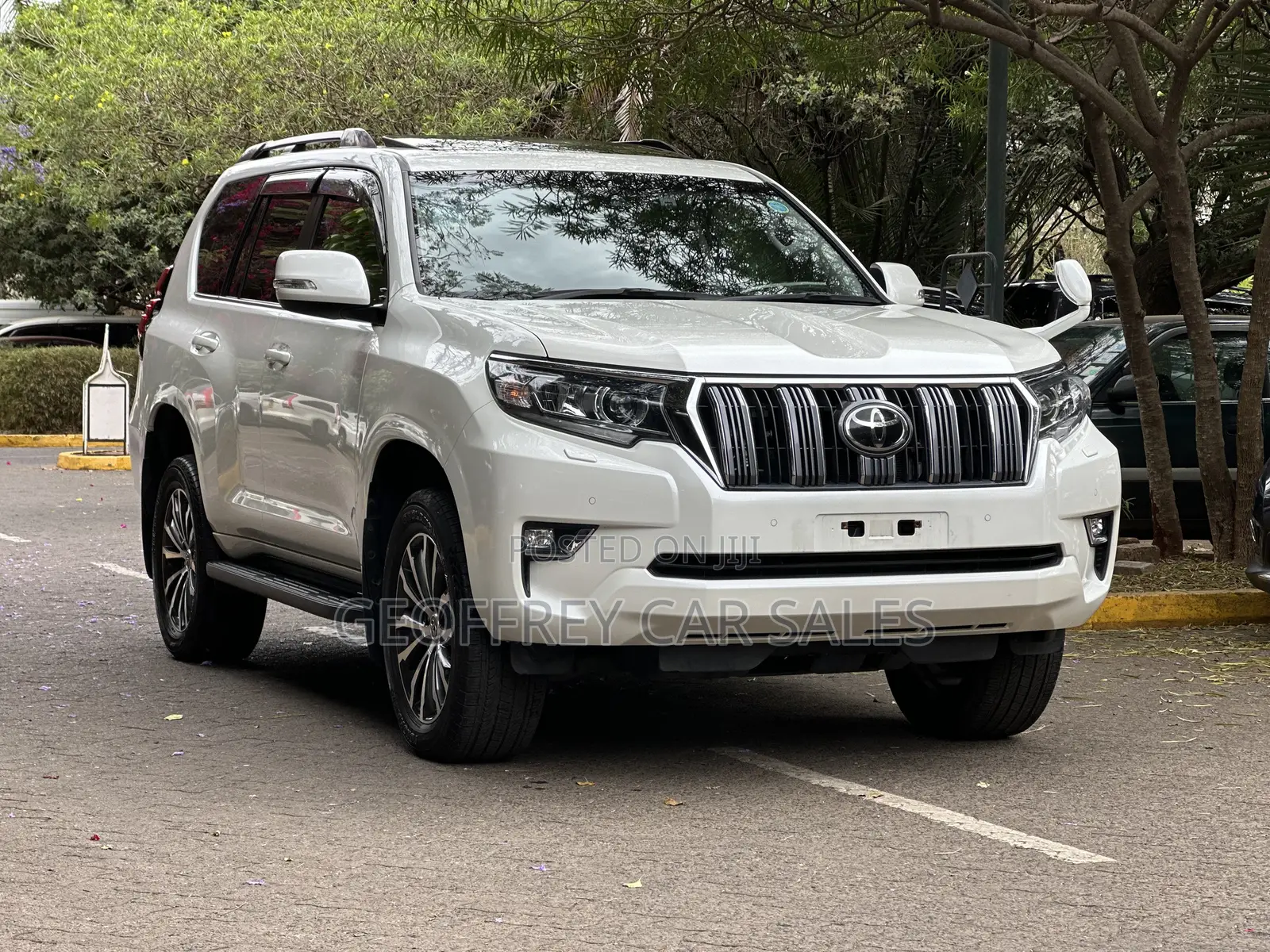 Toyota Land Cruiser Prado 2.8 2020 Off white