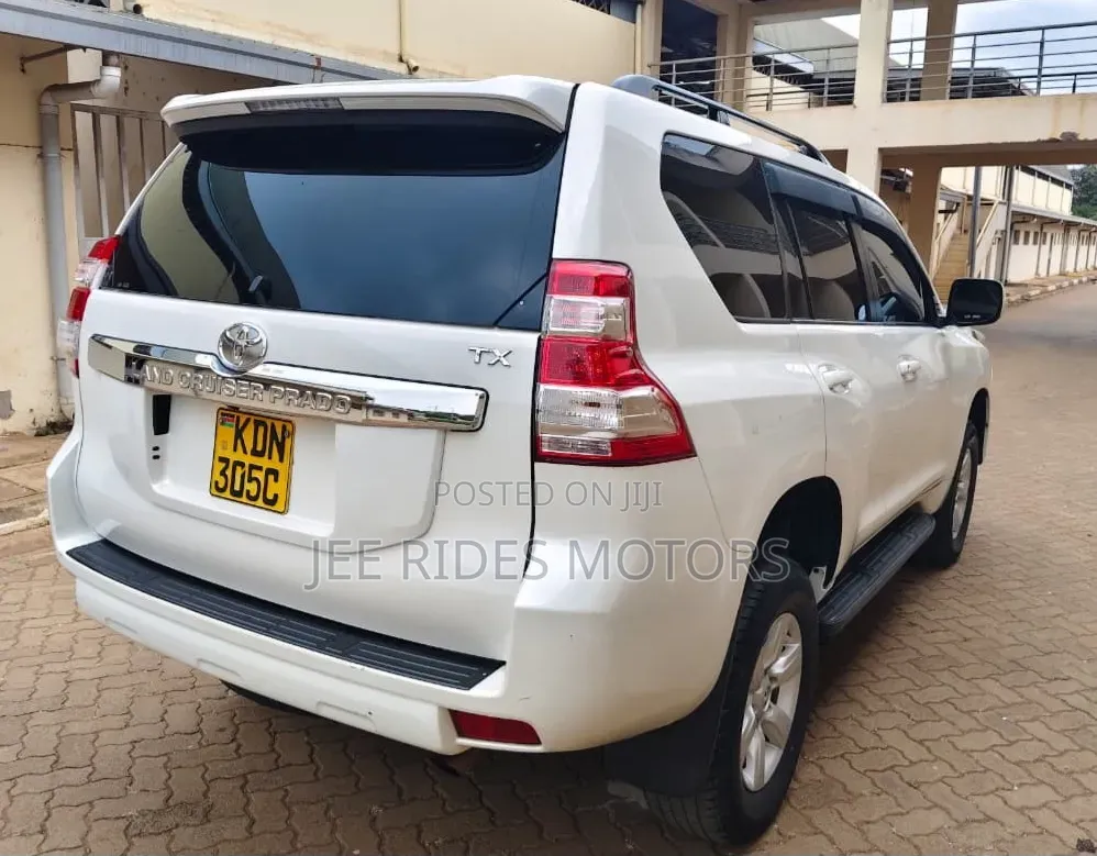 Toyota Land Cruiser Prado 2016 Pearl