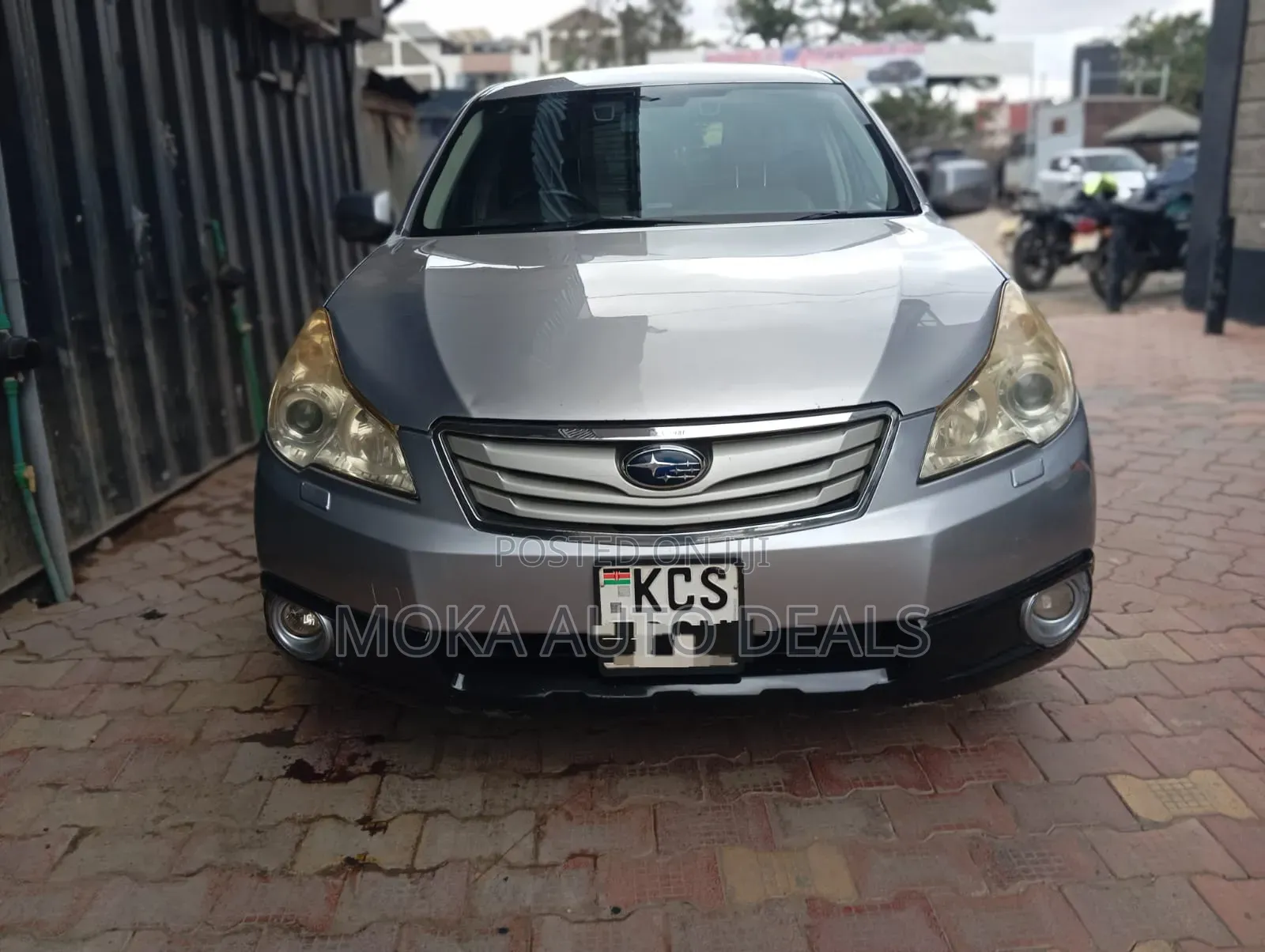 Subaru Outback 2.5i 2011 Silver