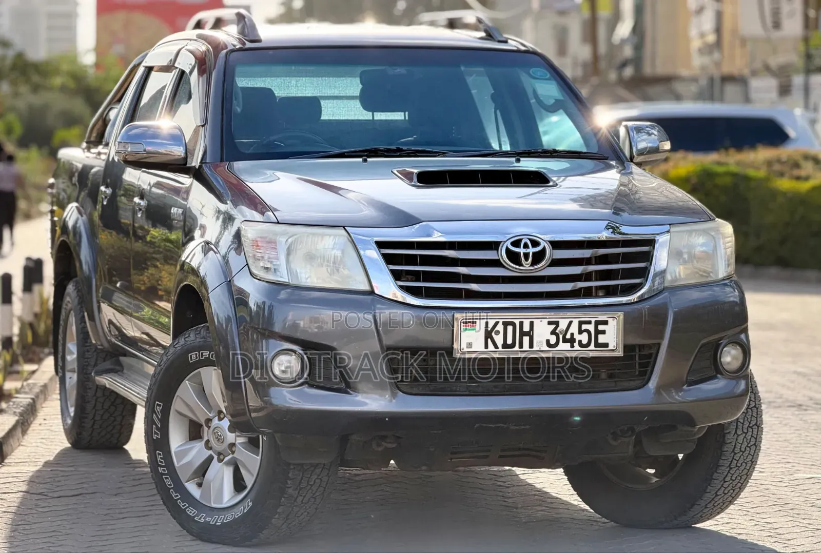 Toyota Hilux 2015 Black