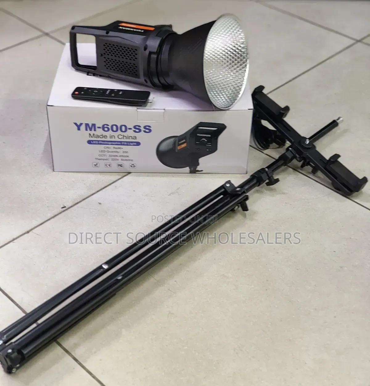 YM-600S Professional LED Video Light – Complete Lighting Kit