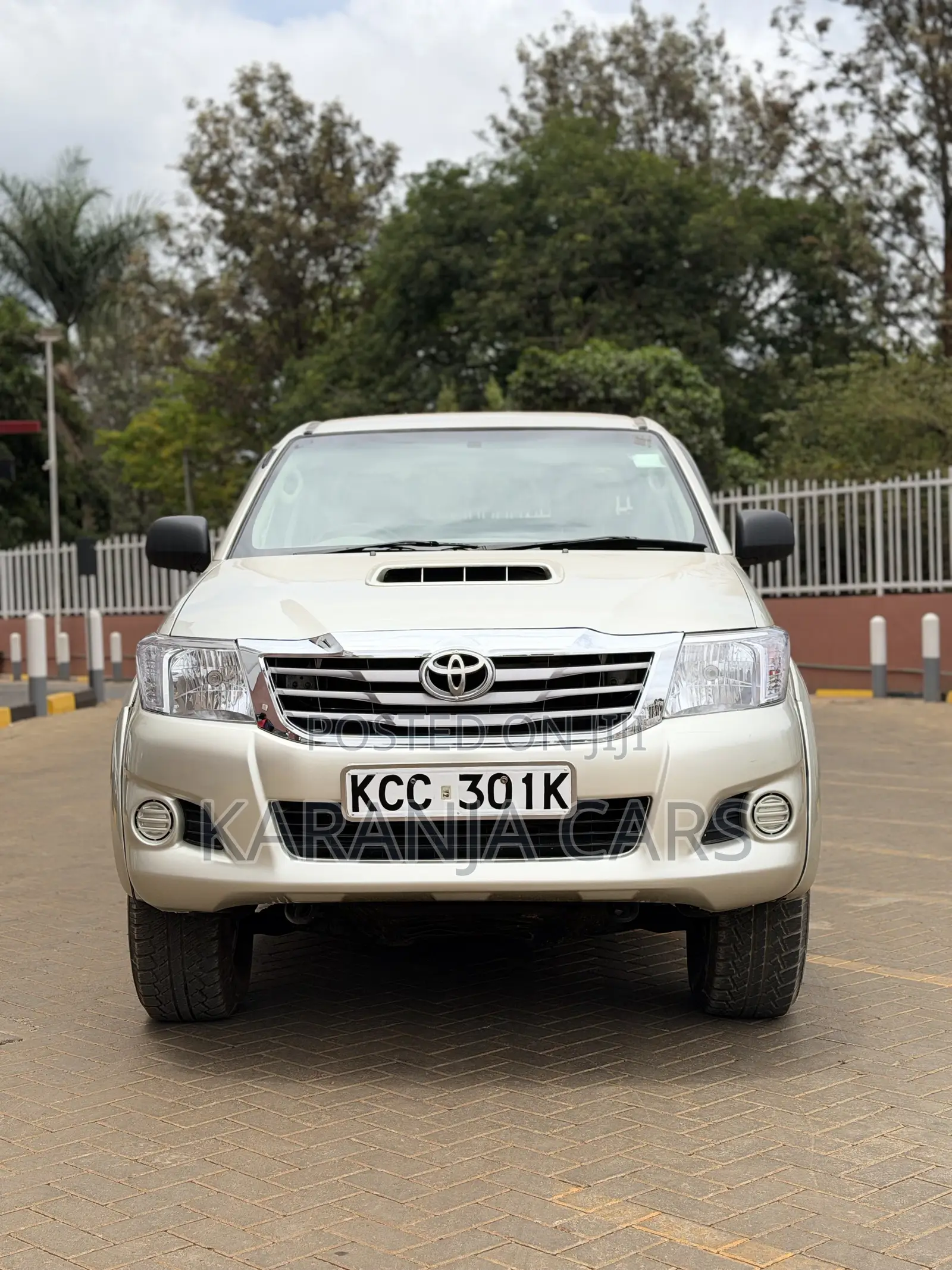 Toyota Hilux 2008 Silver