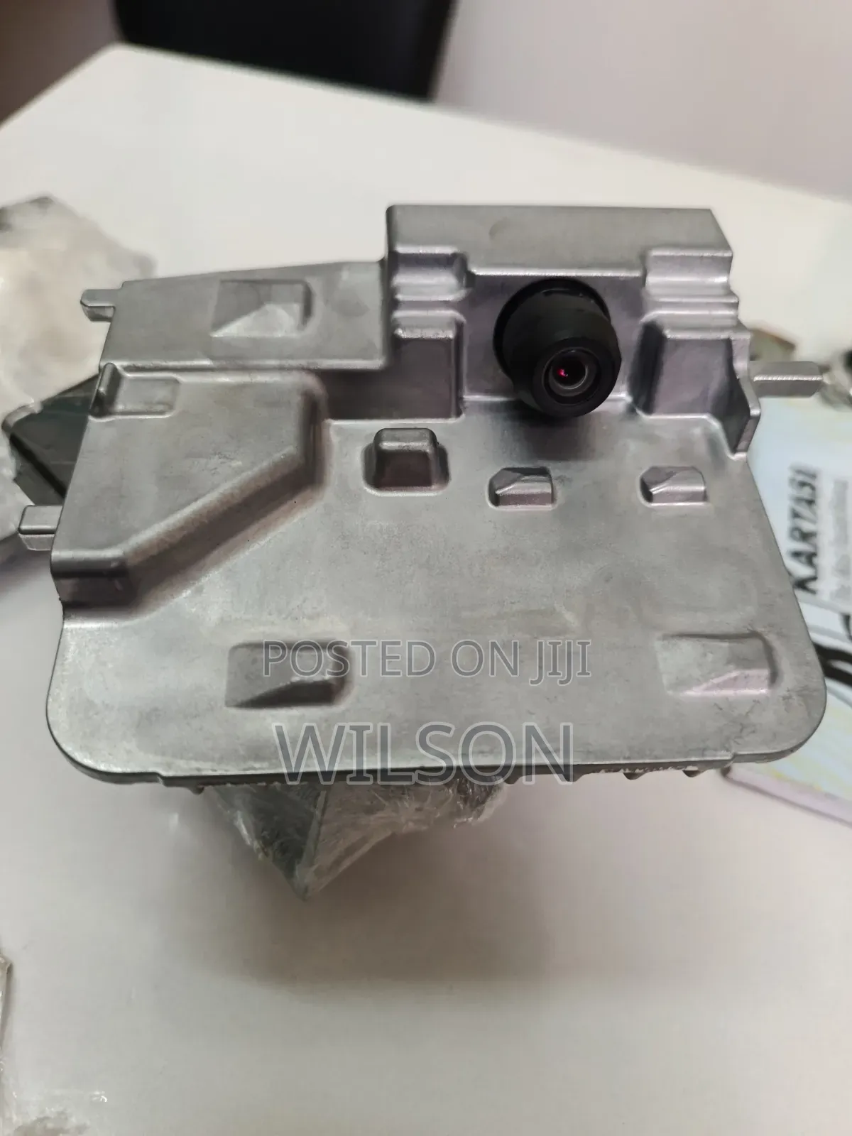Hilux Travo 2026 Front Windscreen/Lta Camera