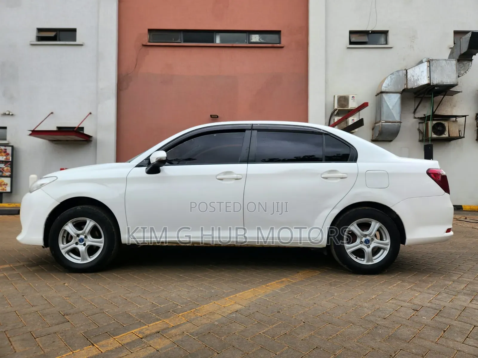 Toyota Axio 2016 Pearl
