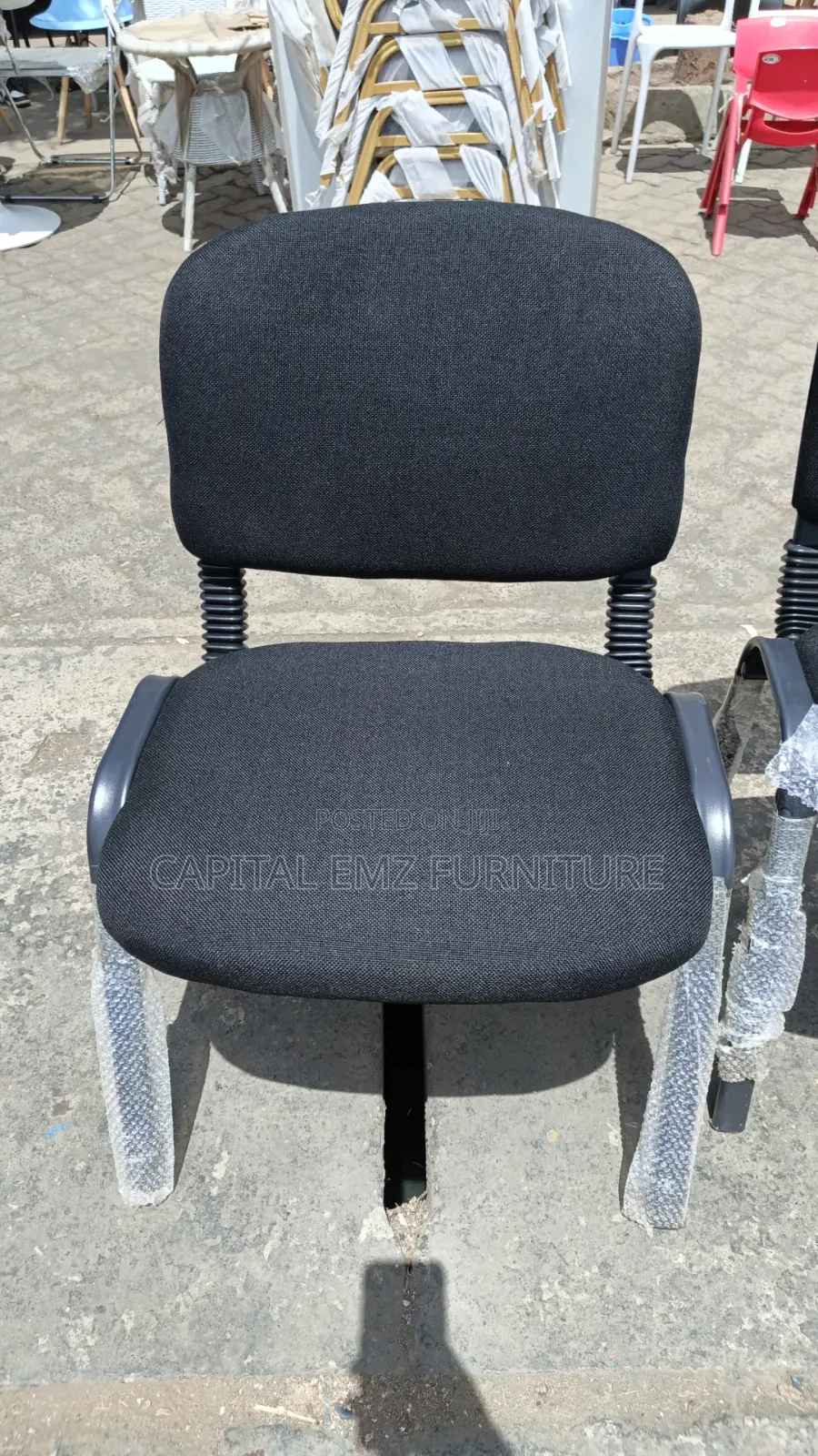 Cute Waiting Chairs