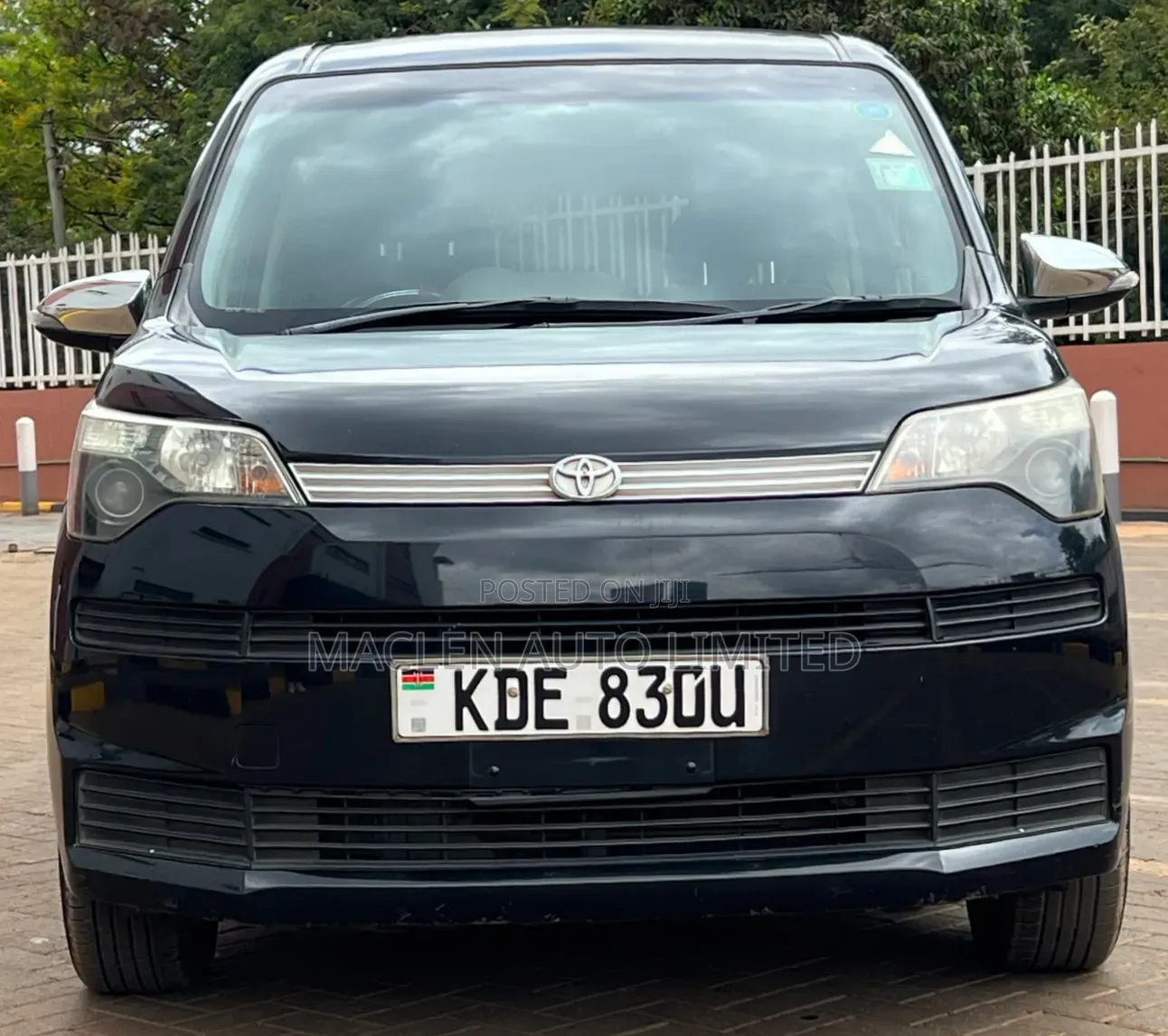 Toyota Spade 2015 Black