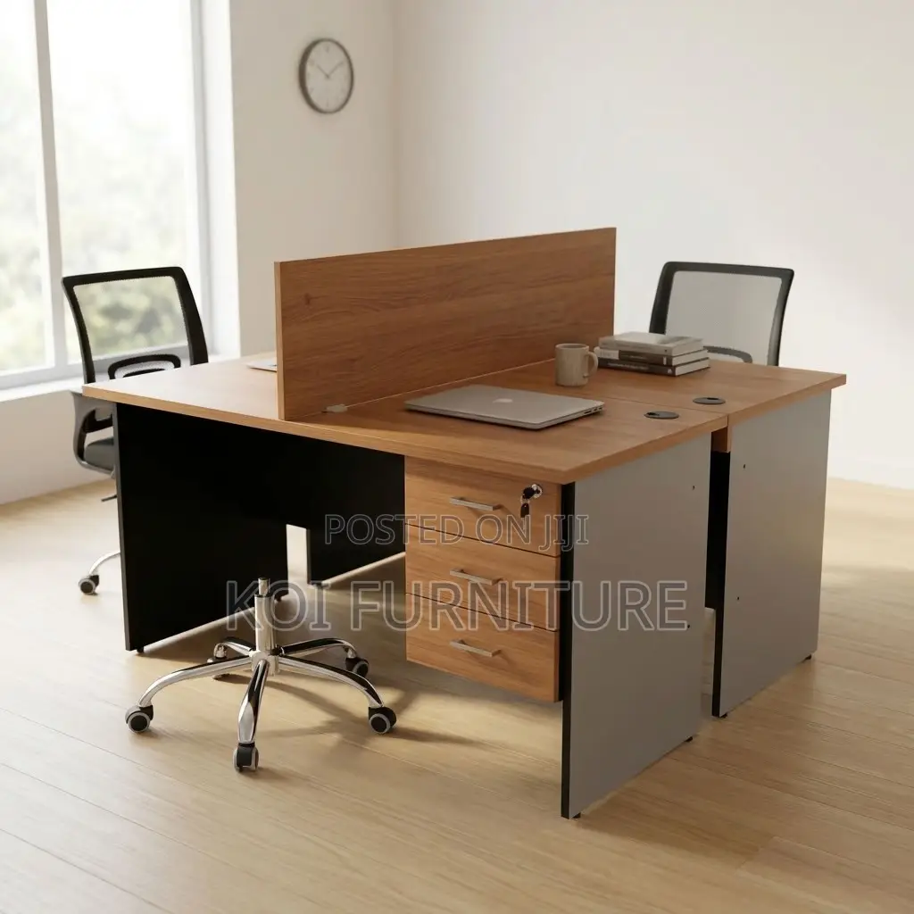 Office Workstation; Two Users Modular Square Station