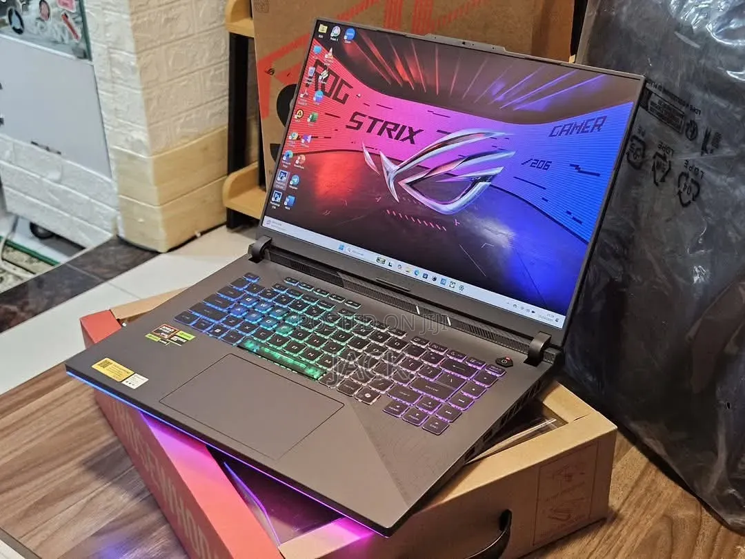 Laptop Asus ROG Strix G16 G614 64GB AMD Ryzen 9 SSD 1T
