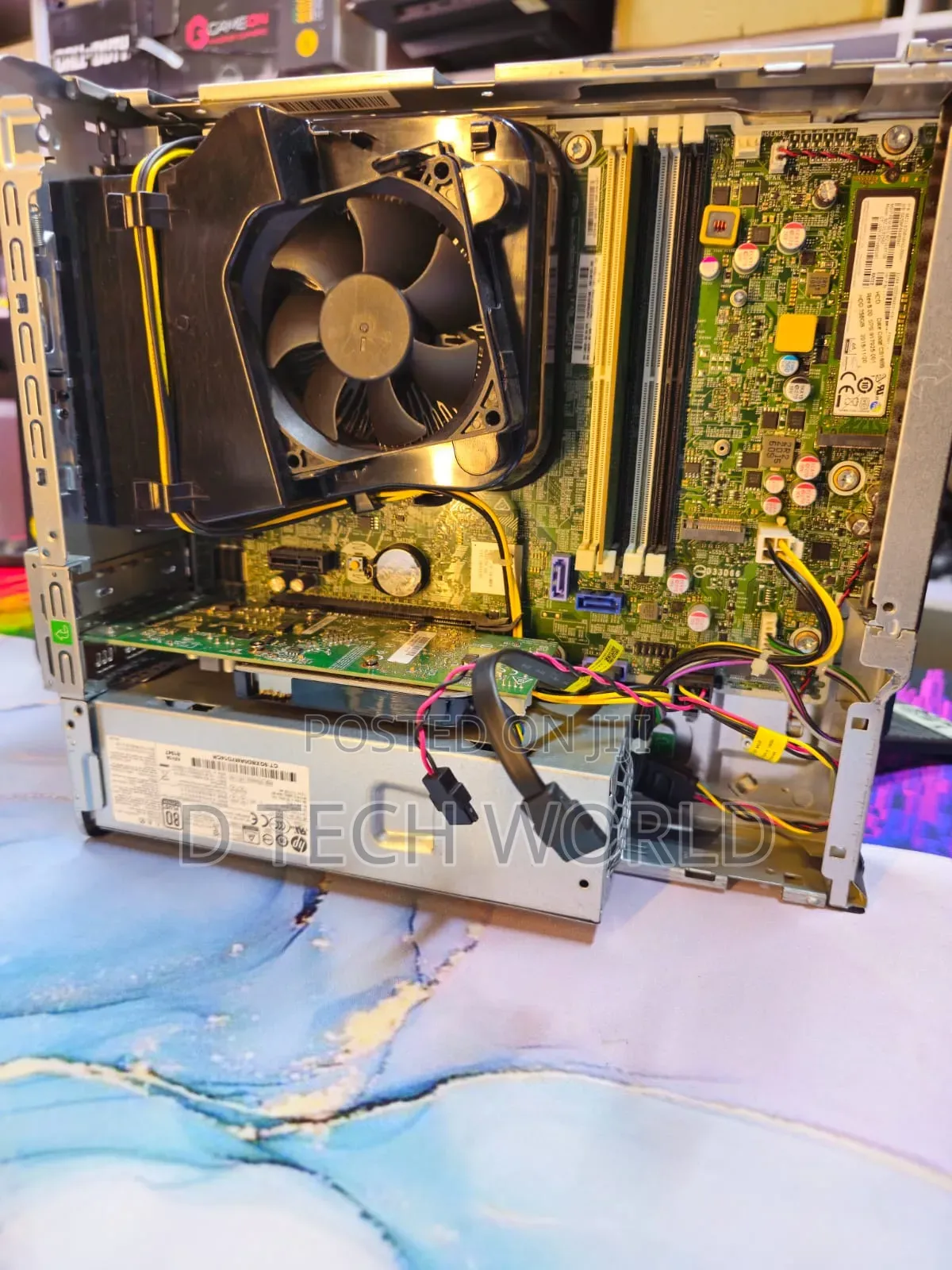 Desktop Computer HP EliteDesk 705 8GB AMD Ryzen 5 HDD 500GB