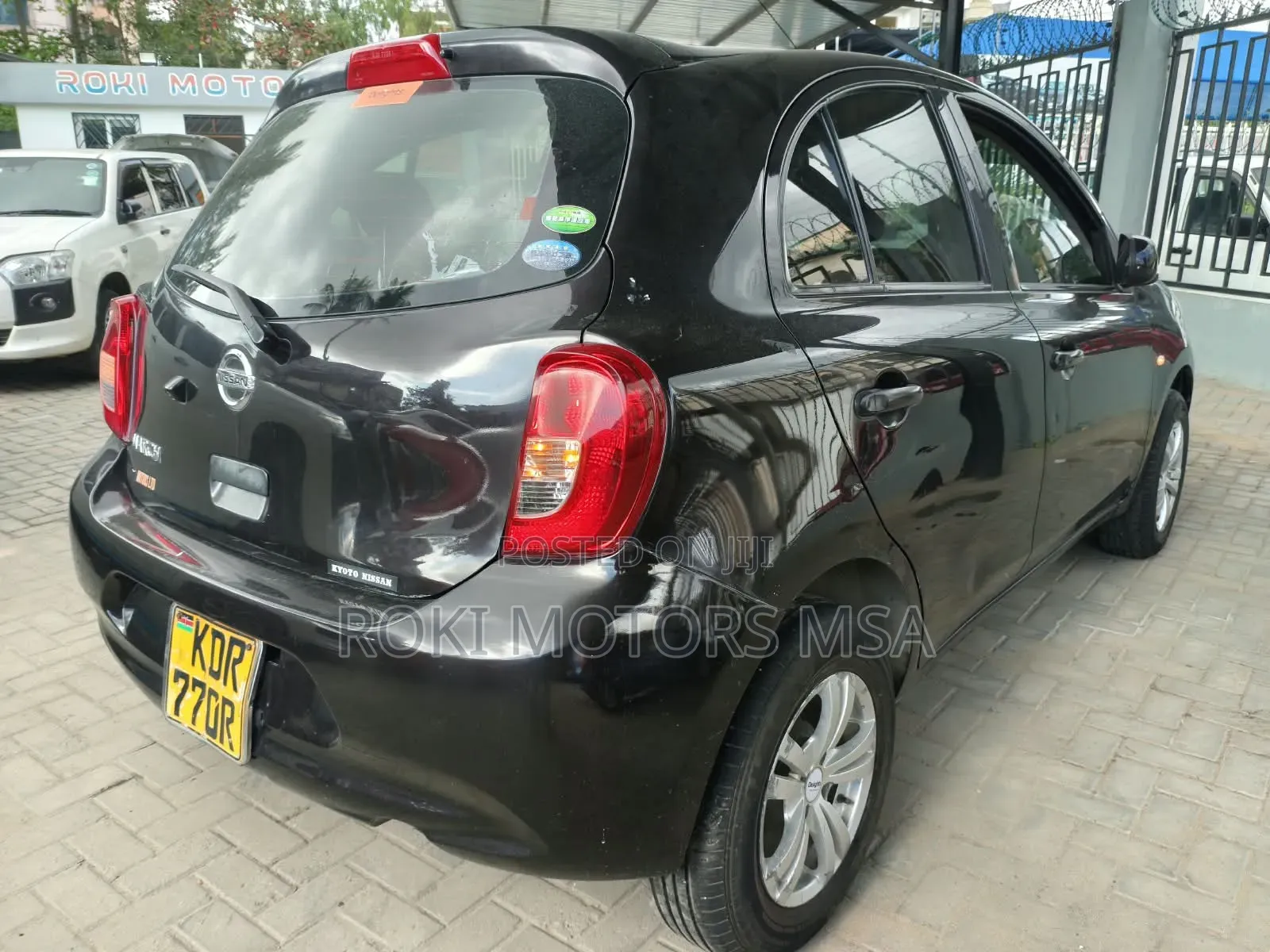 Nissan March 2017 Black
