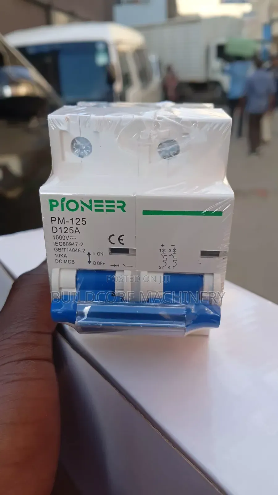 Pioneer Pm-125 D125a Dc MCB Is a 2-Pole 125a Dc Miniature Breaker