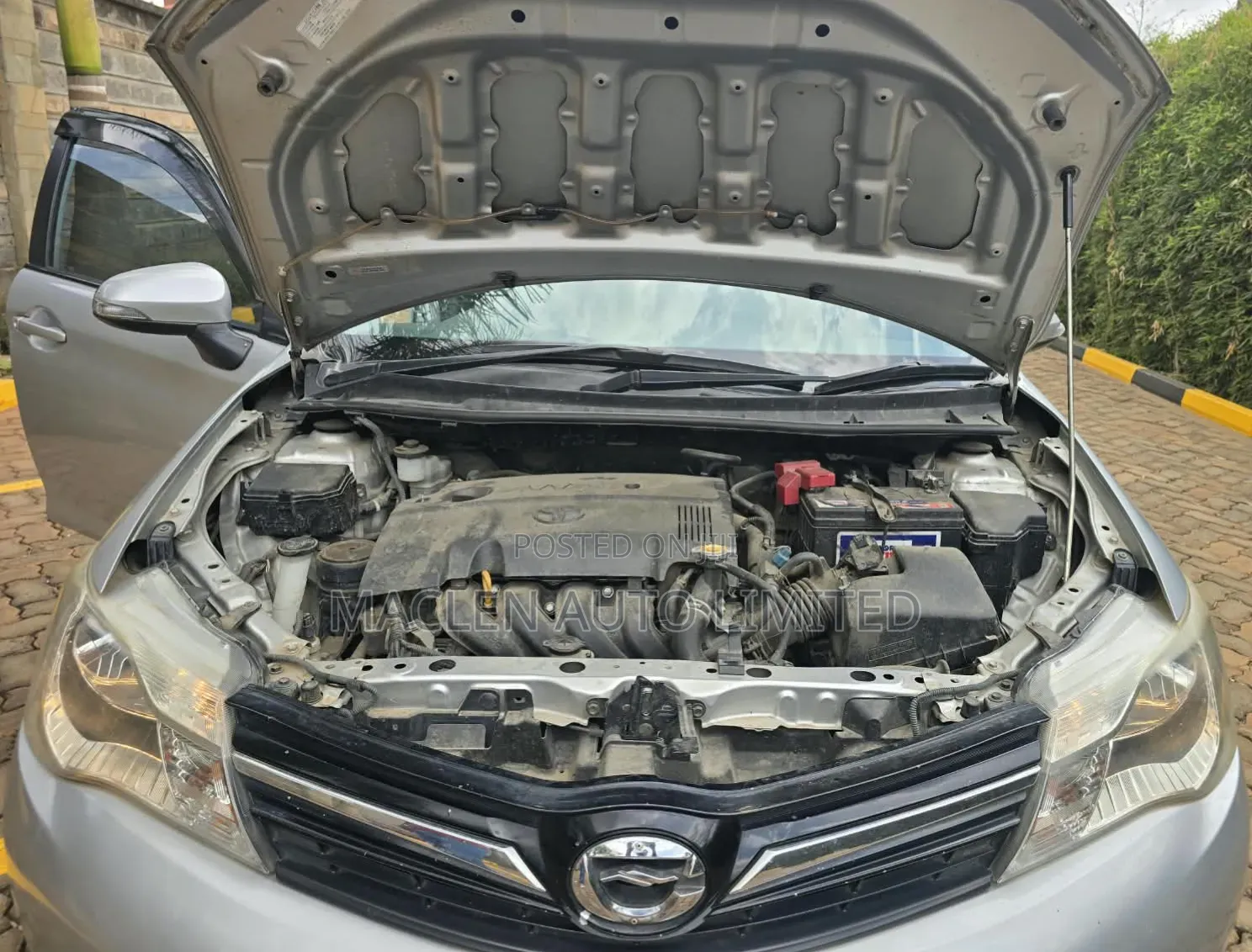 Toyota Corolla Fielder 2014 Silver