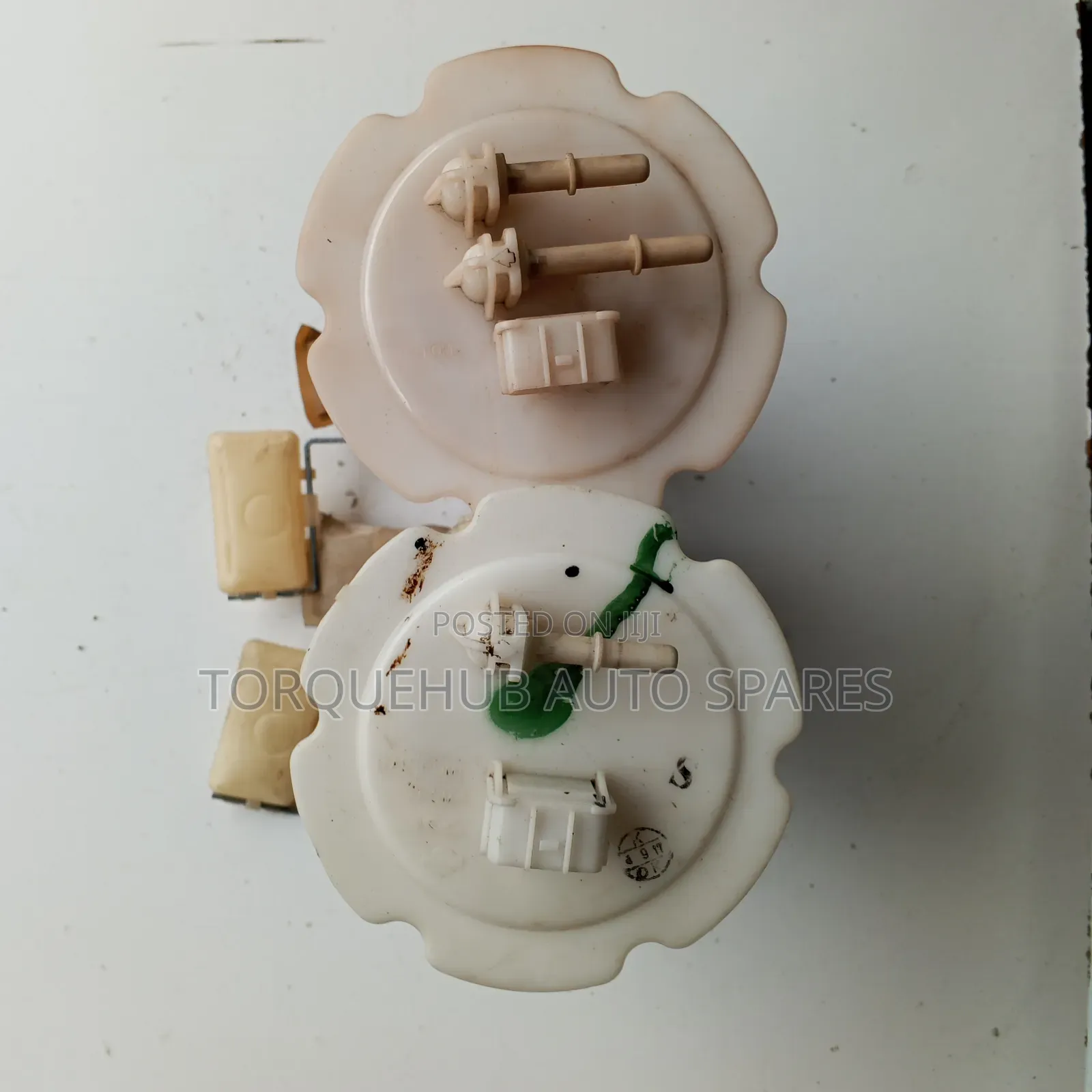 Nissan Wingroad Y11 Fuel Pump
