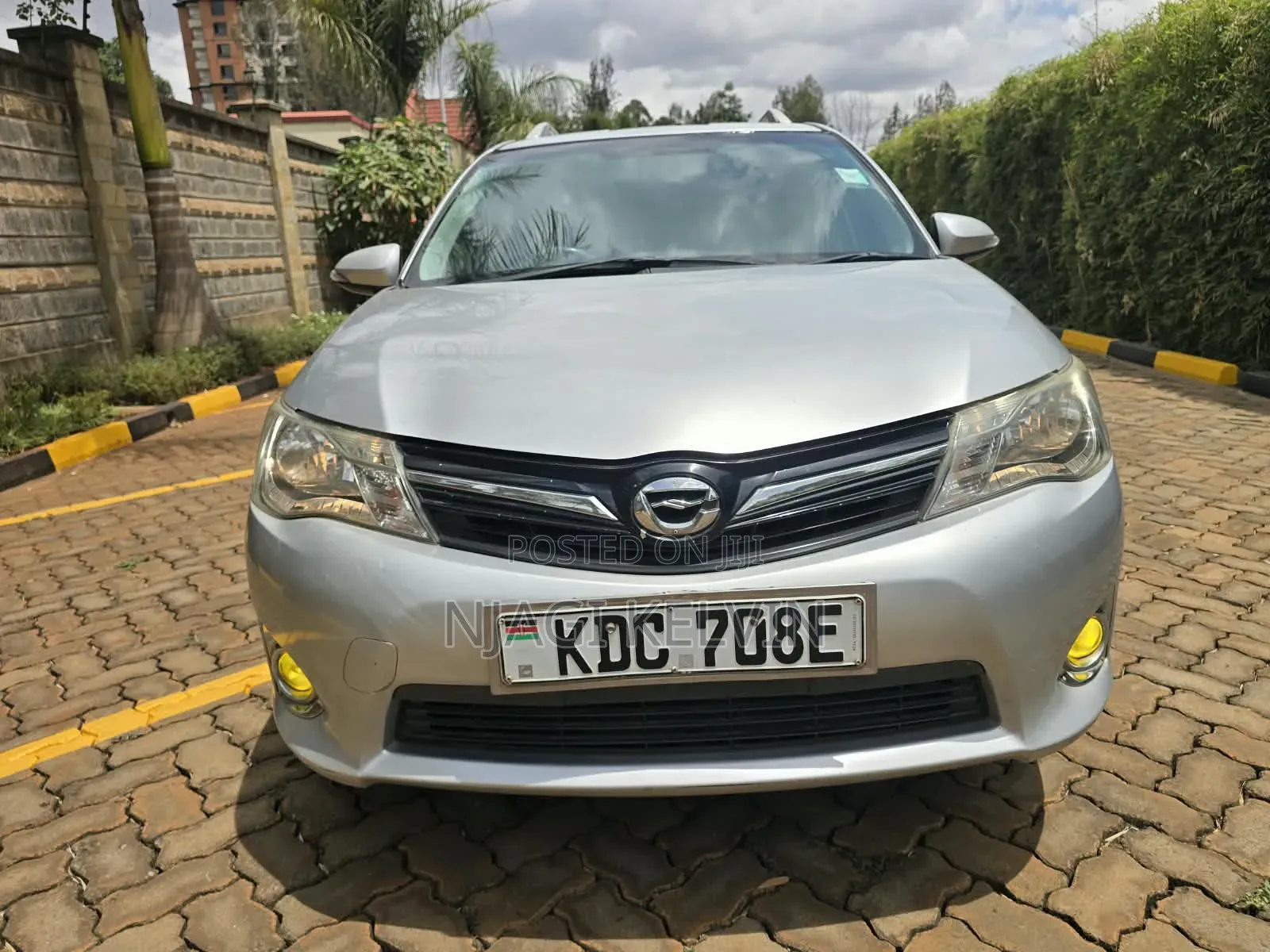 Toyota Corolla Fielder 2014