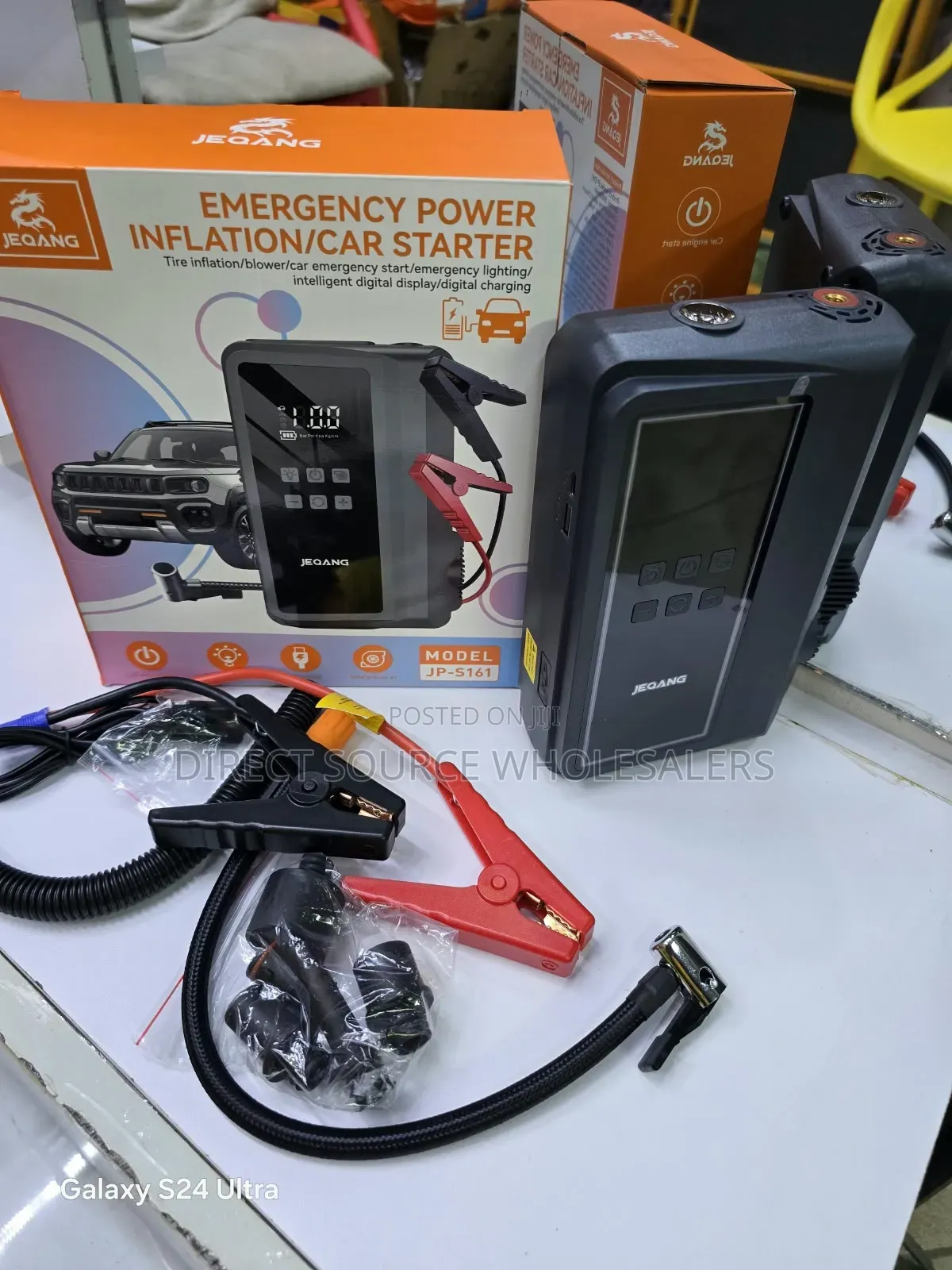 JEQANG JP-S161 Emergency Car Starter & Air Compressor