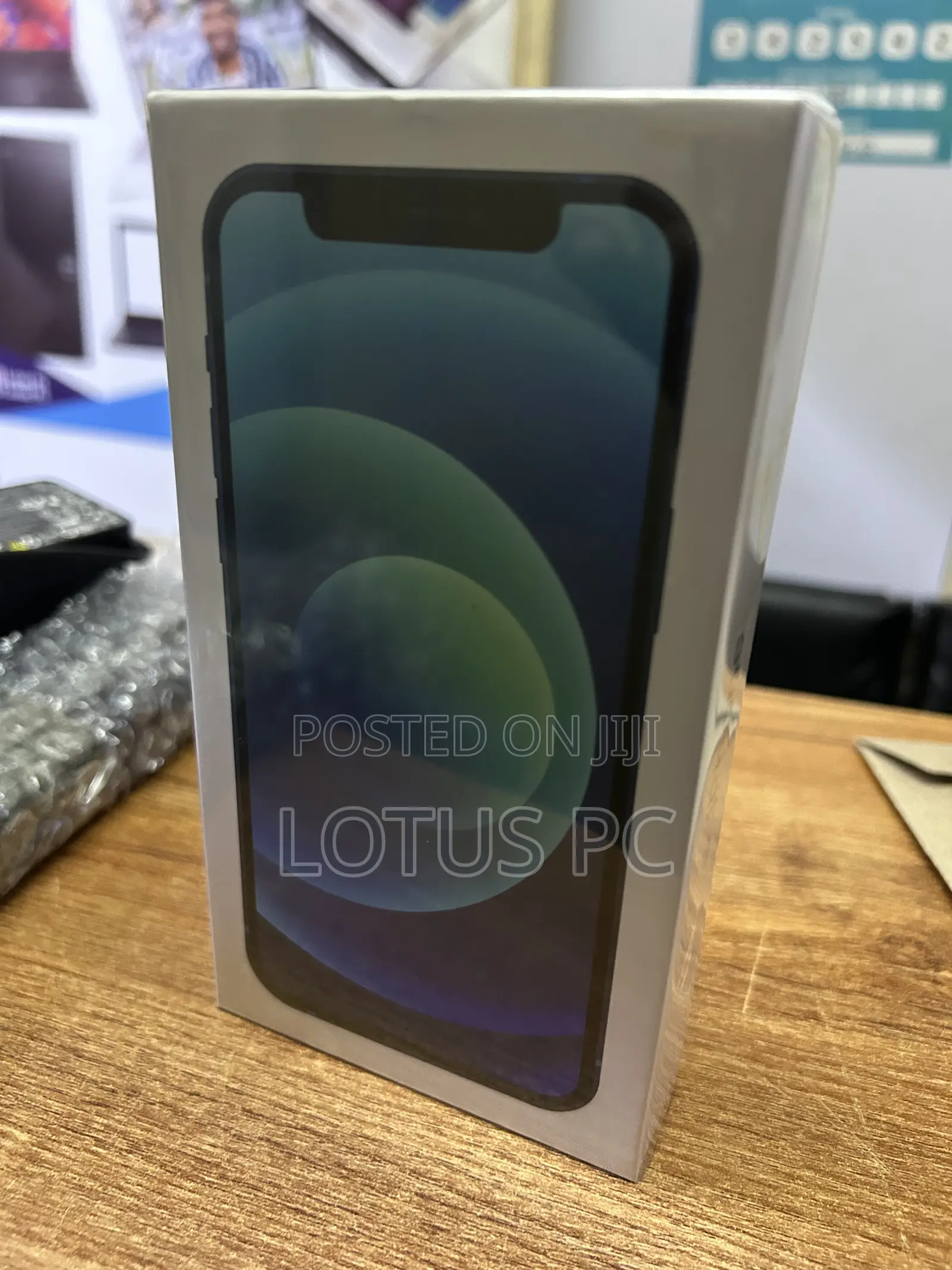 New Apple iPhone 12 128 GB Blue