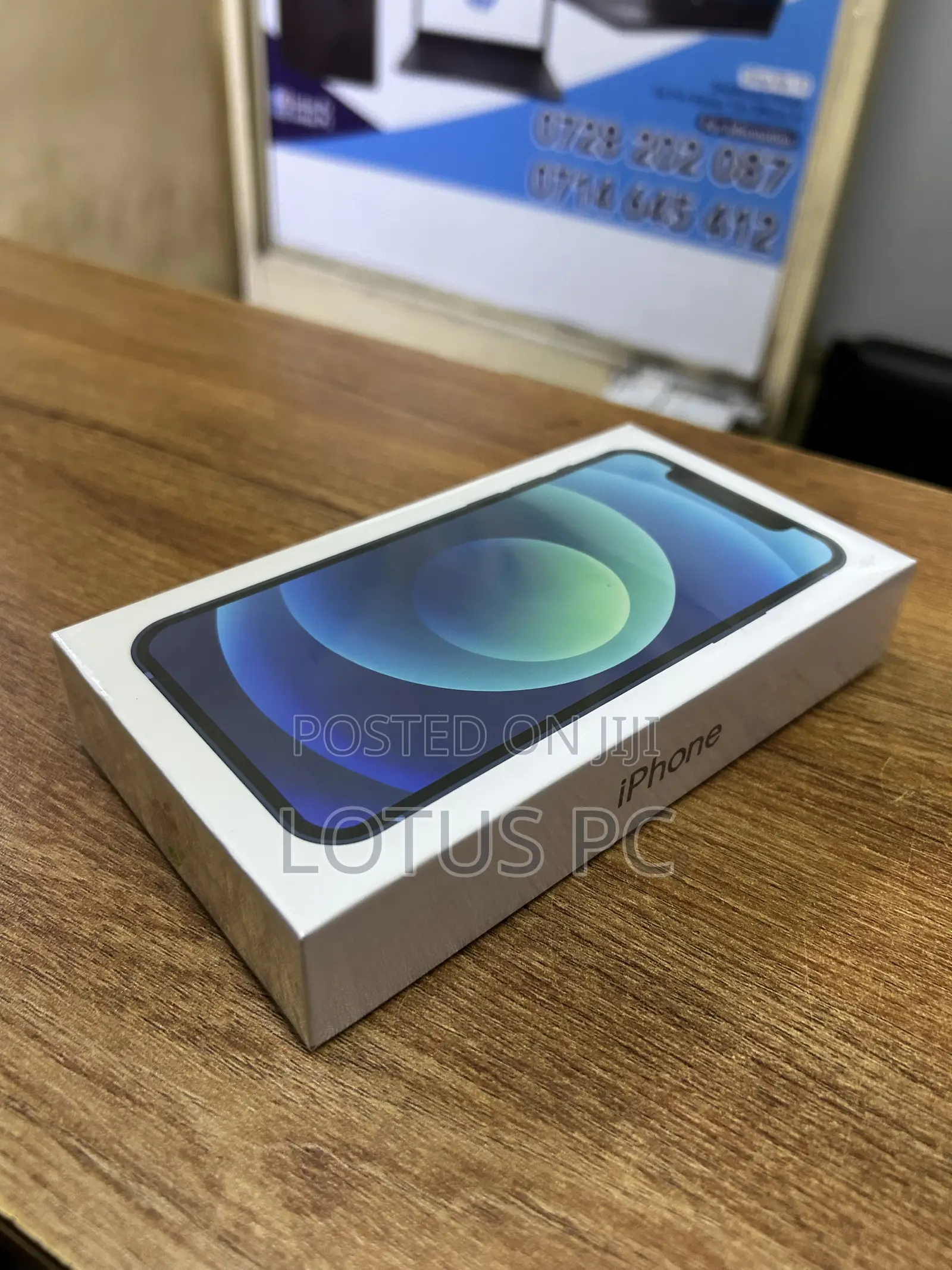 New Apple iPhone 12 128 GB Blue