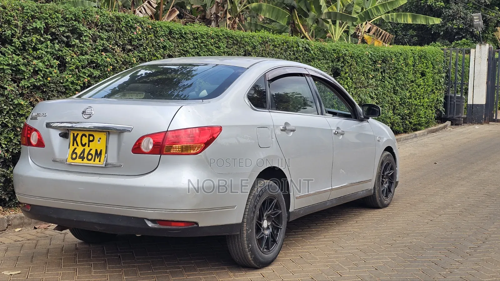 Nissan Sylphy 2011 Silver