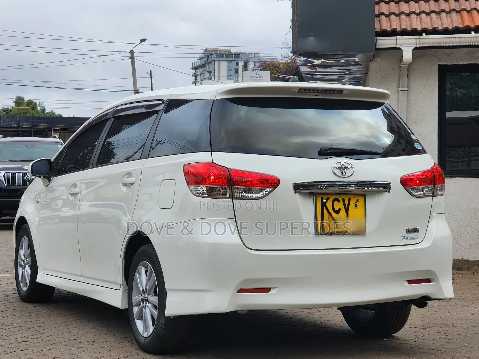 Toyota Wish 2012 White