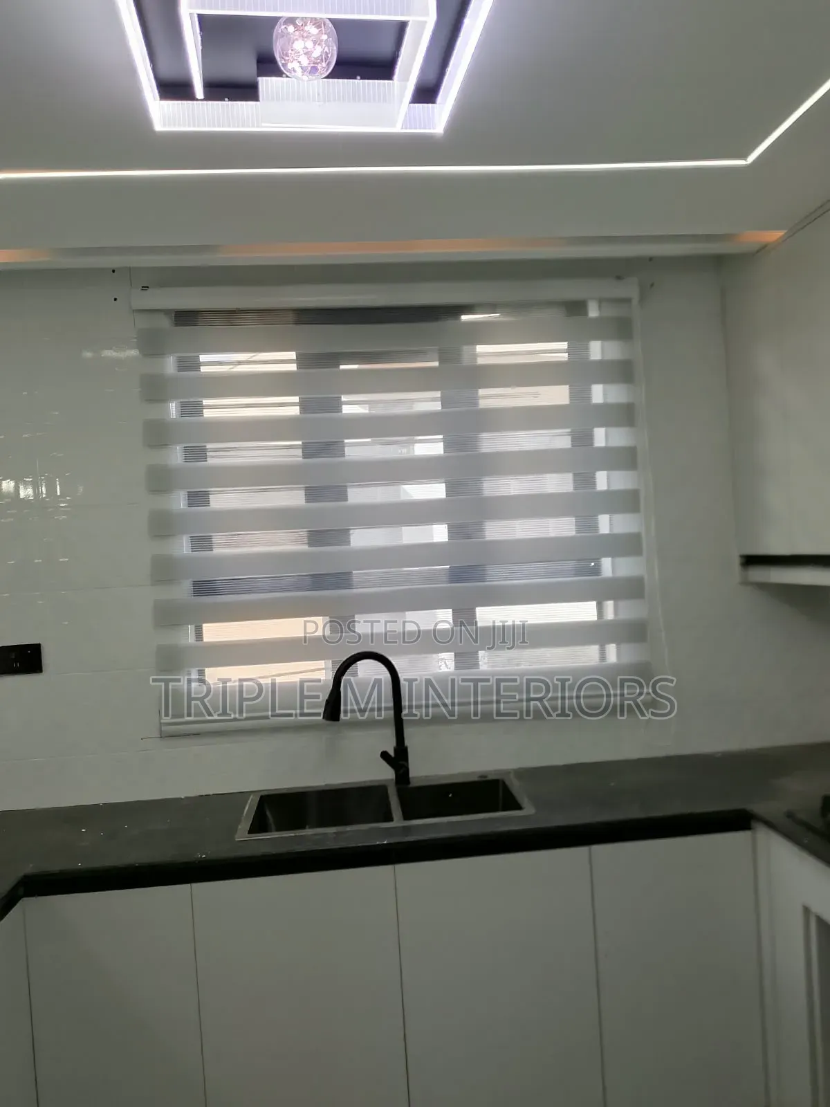 Top Quality Horizontal Blinds for Kitchen Area, Offices, Schools,