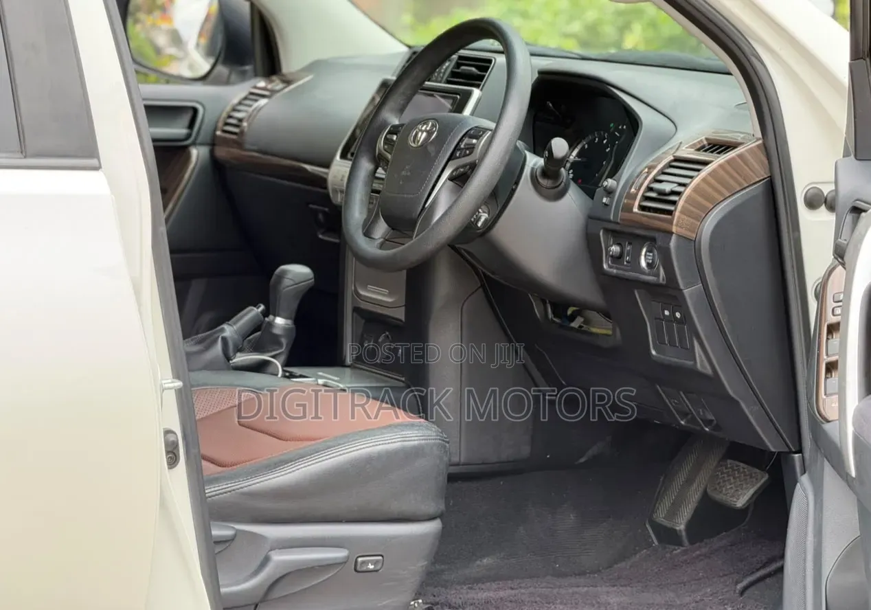 Toyota Land Cruiser Prado 2020 White