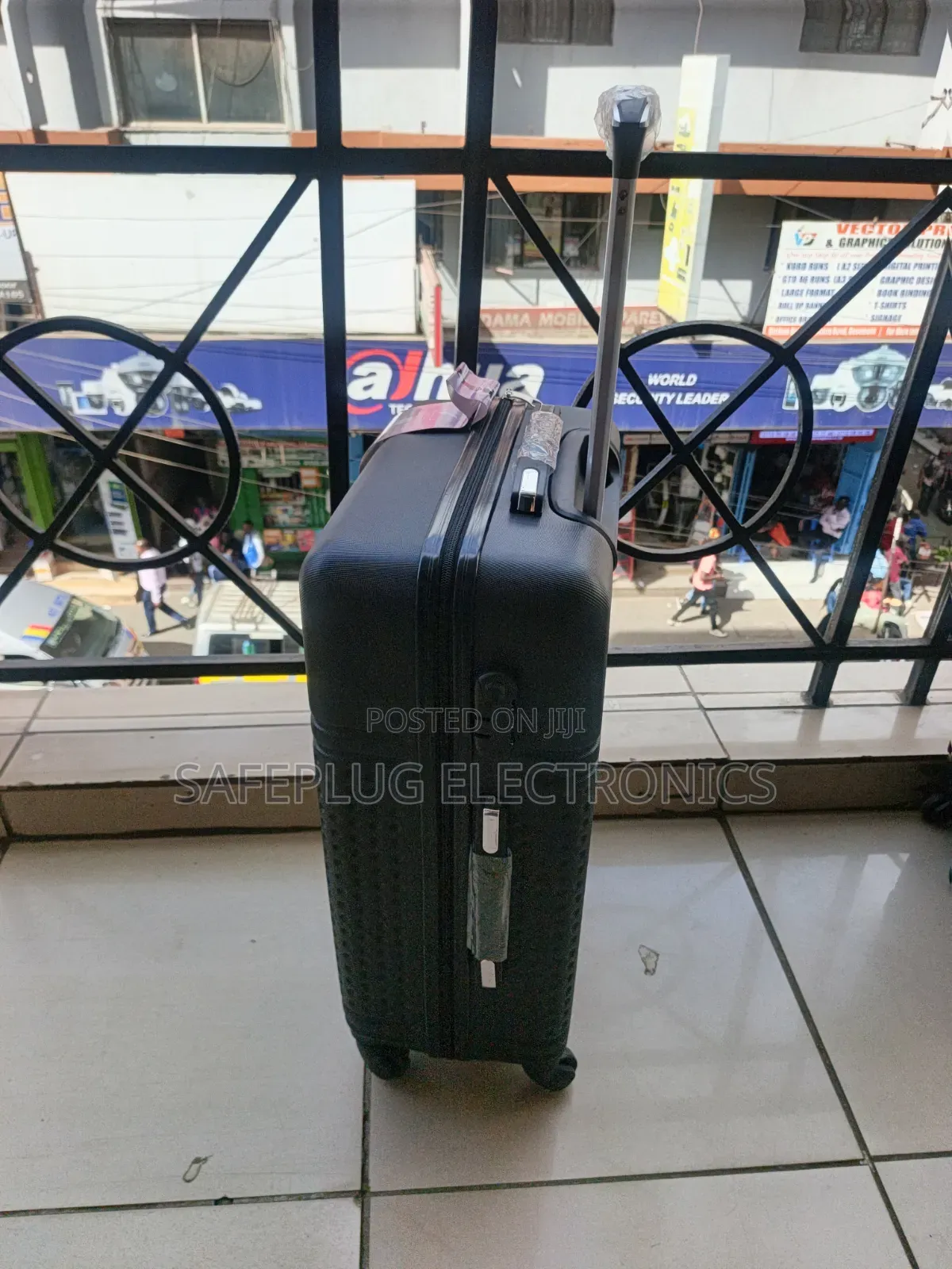 Rubber Suitcase – Medium Size