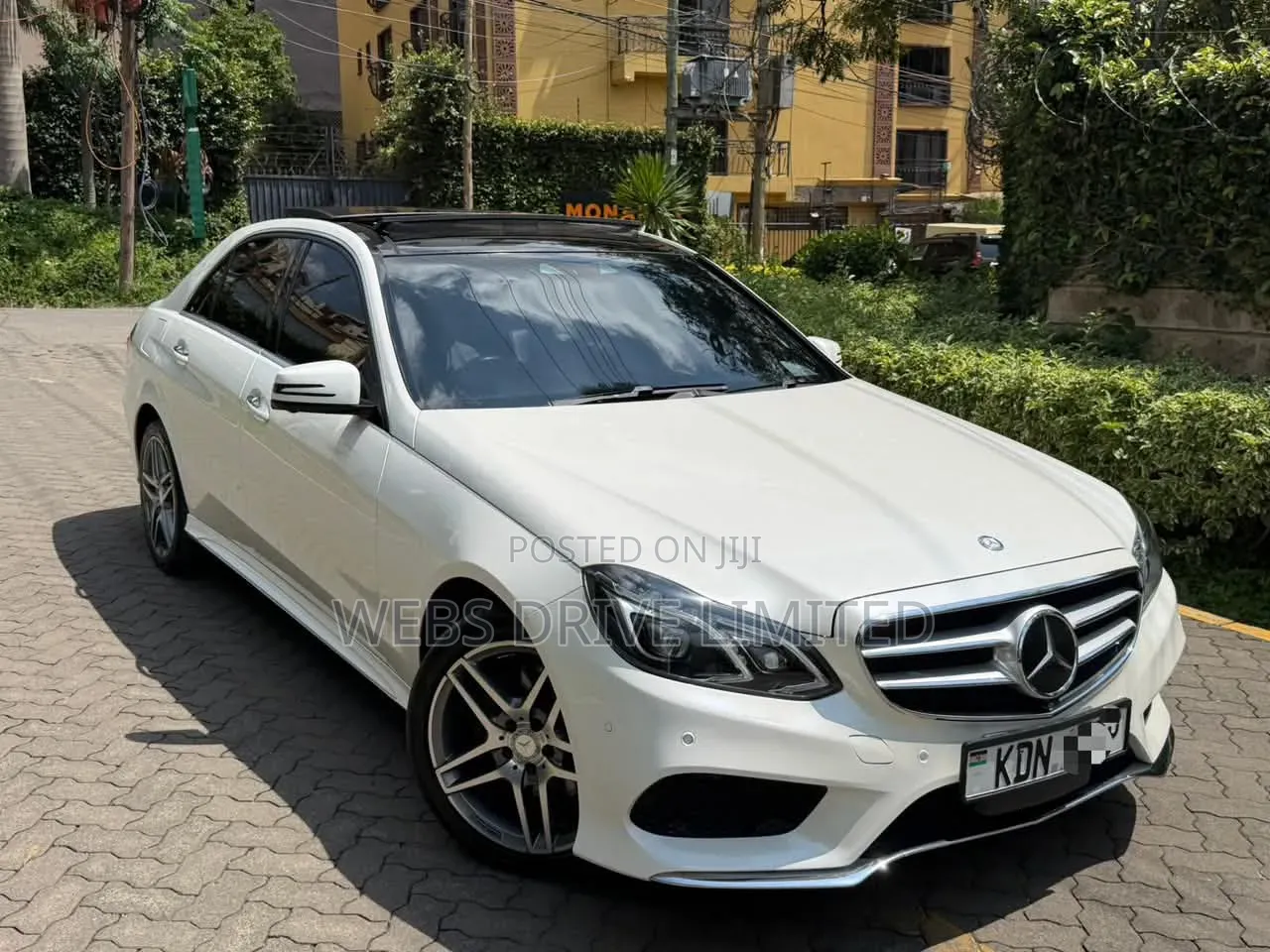 Mercedes-Benz E250 2015 White