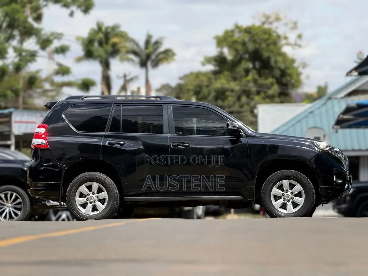 Toyota Land Cruiser Prado 2015 Black