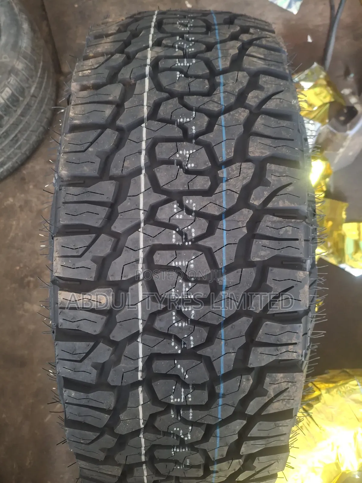Lt265/60r18 Black Bear All-Terrain Tire