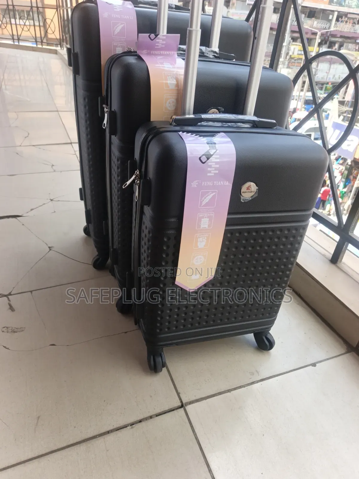 3-Piece Suitcase Set – Stylish & Durable Travel Cases
