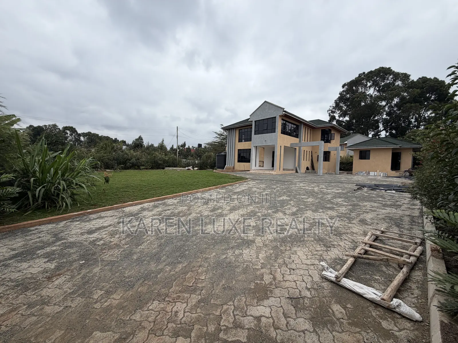 5bdrm Maisonette in Karen for rent