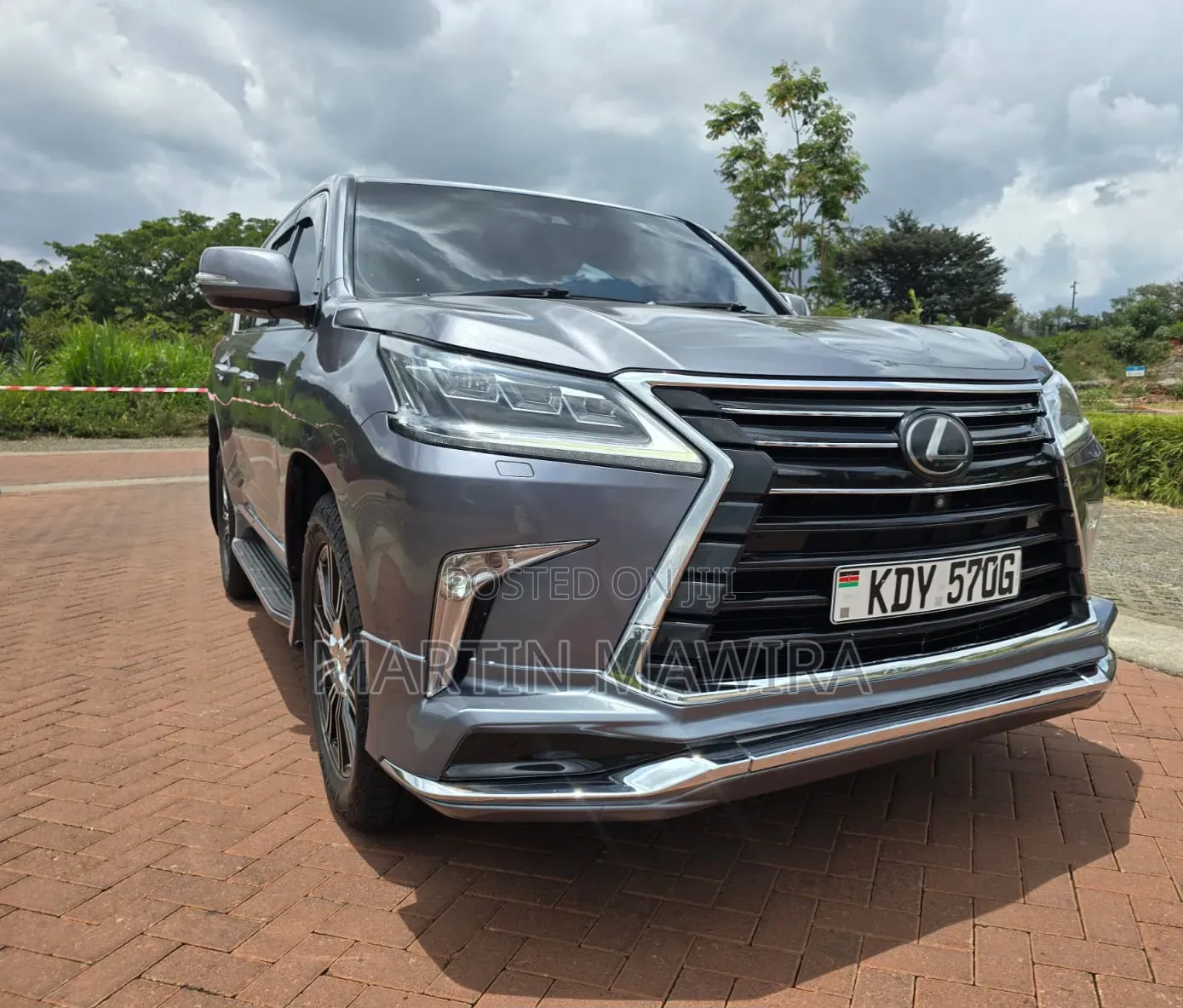 Lexus LX 2016 Gray