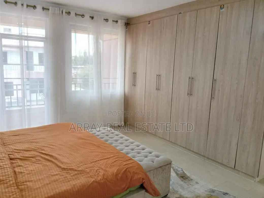 Furnished 4bdrm Villa in 4-Bedroom Villa, Hotel 67 Area for sale