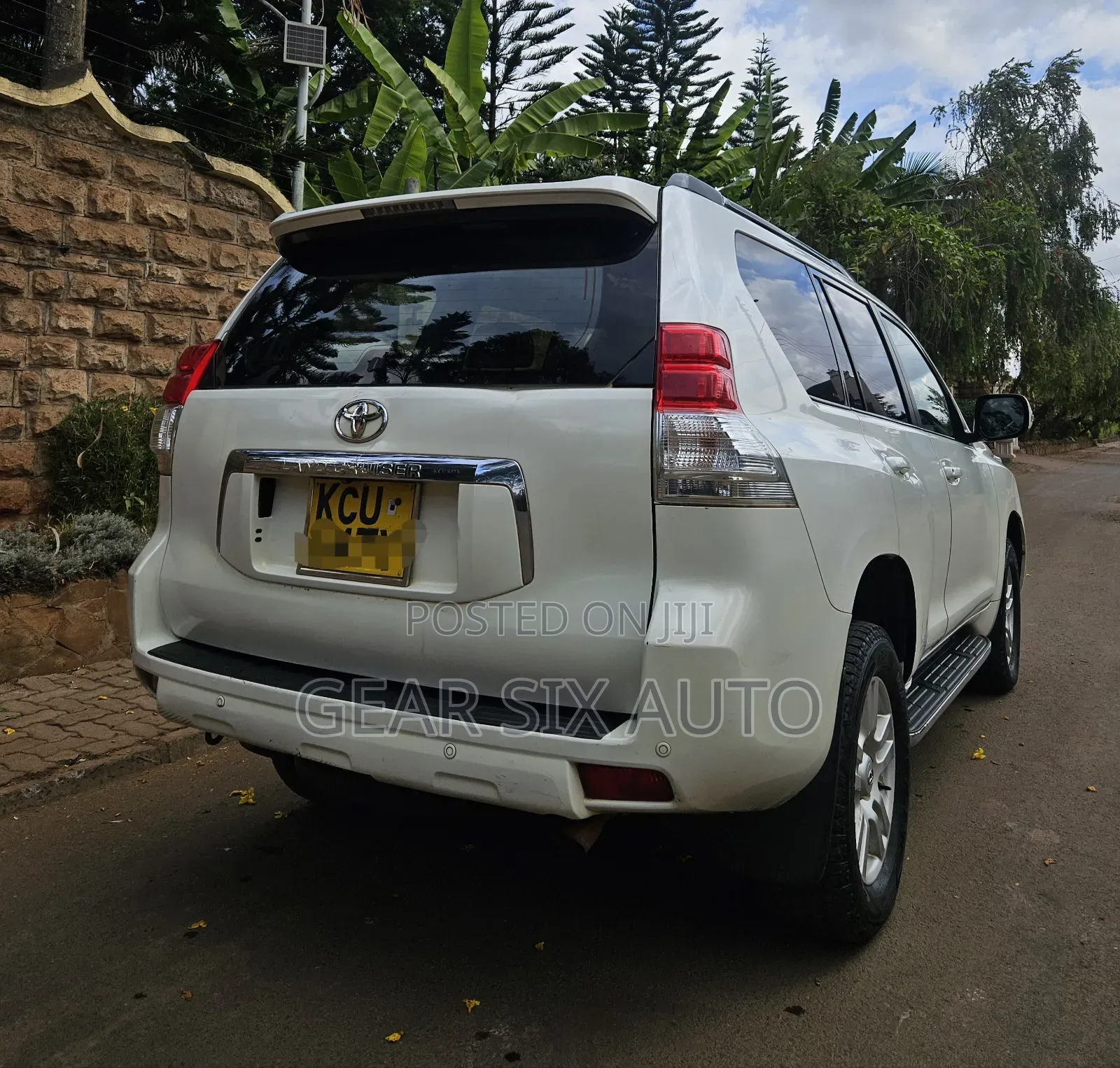 Toyota Land Cruiser Prado 3.0 TD 2013 White
