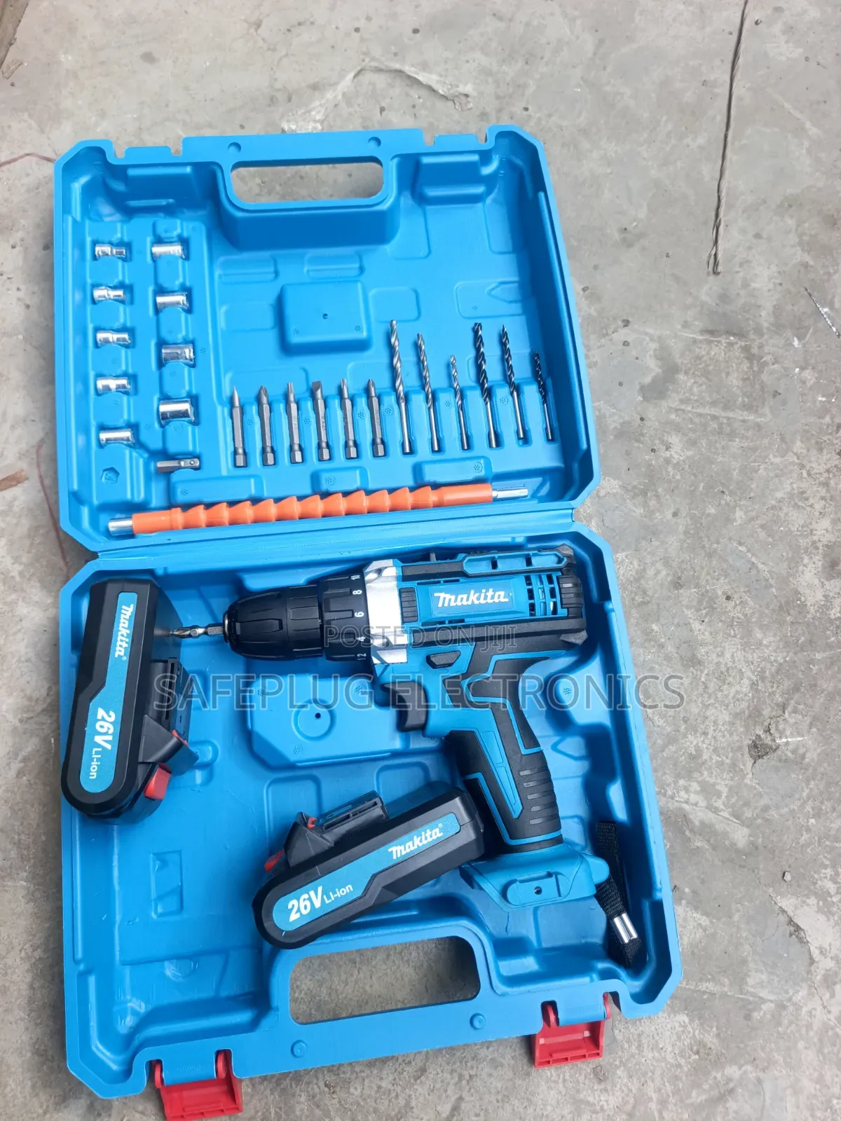 Makita 26V Drill & Screwdriver – Complete Portable Tool Set
